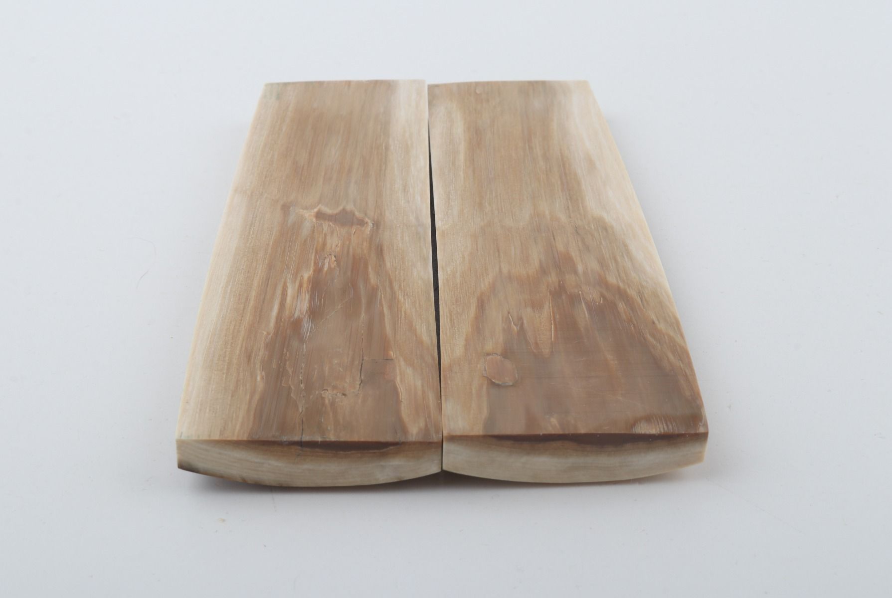 Natural mammoth bark scales