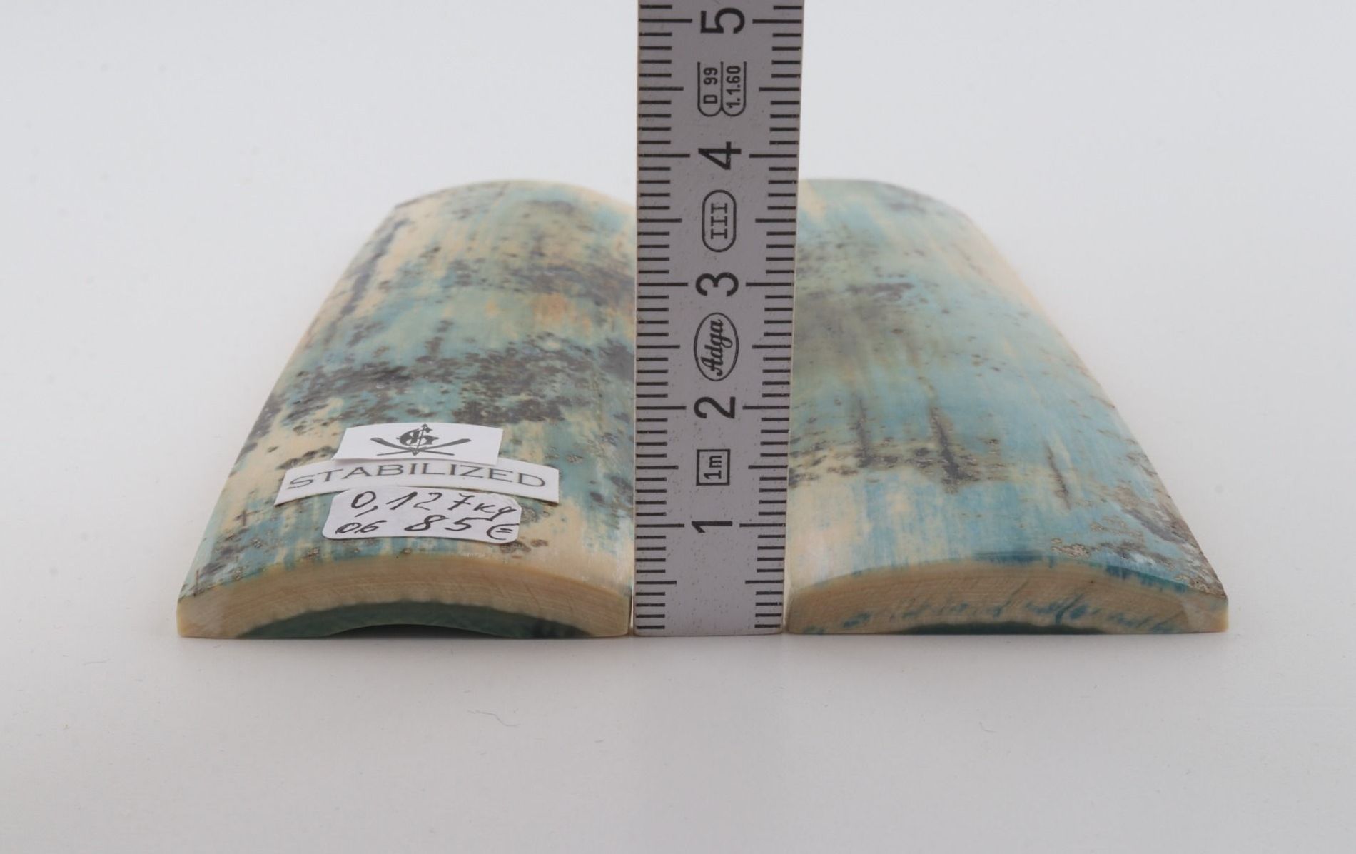 Stabilised mammoth bark scales