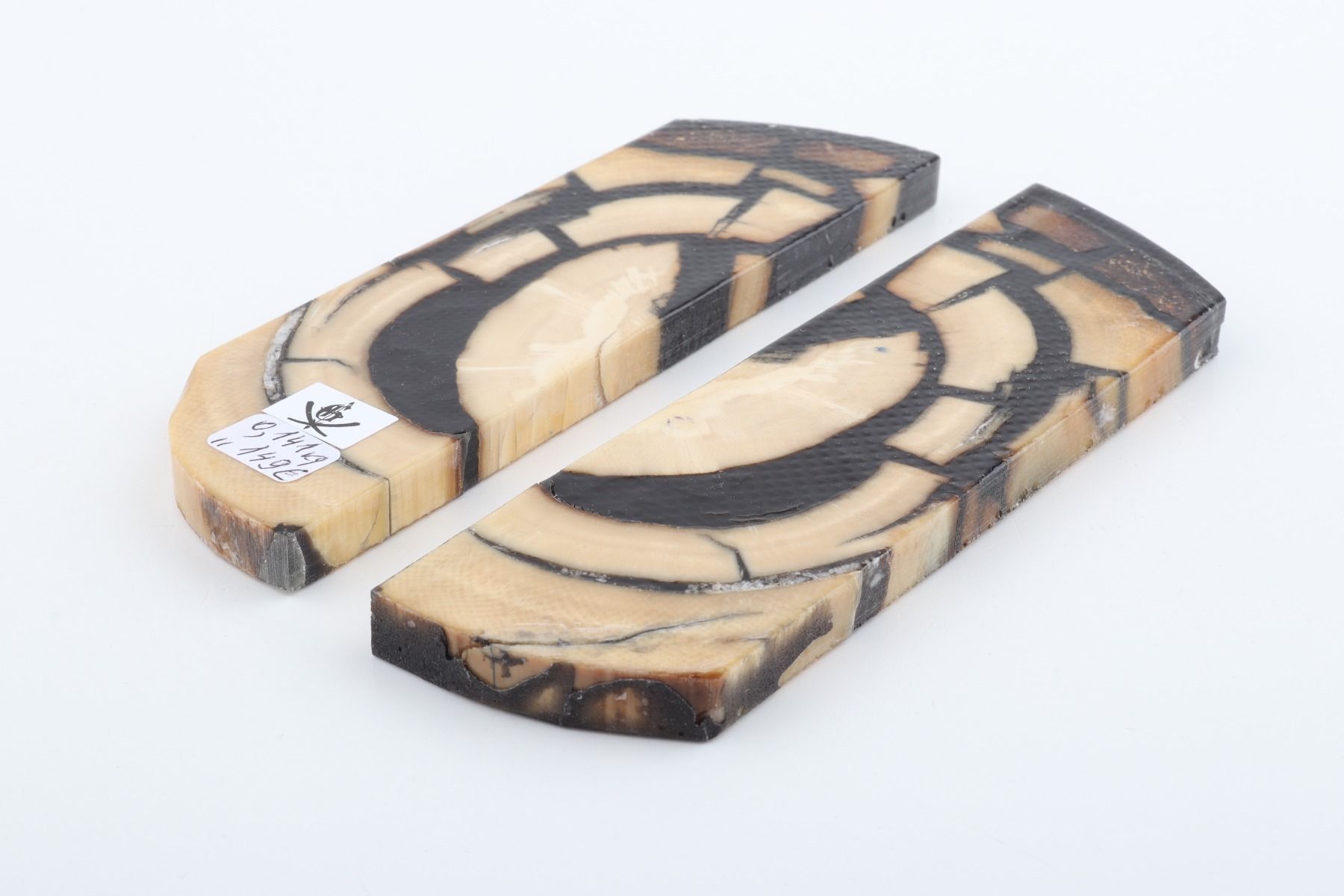 Stabilised mammoth ivory scales