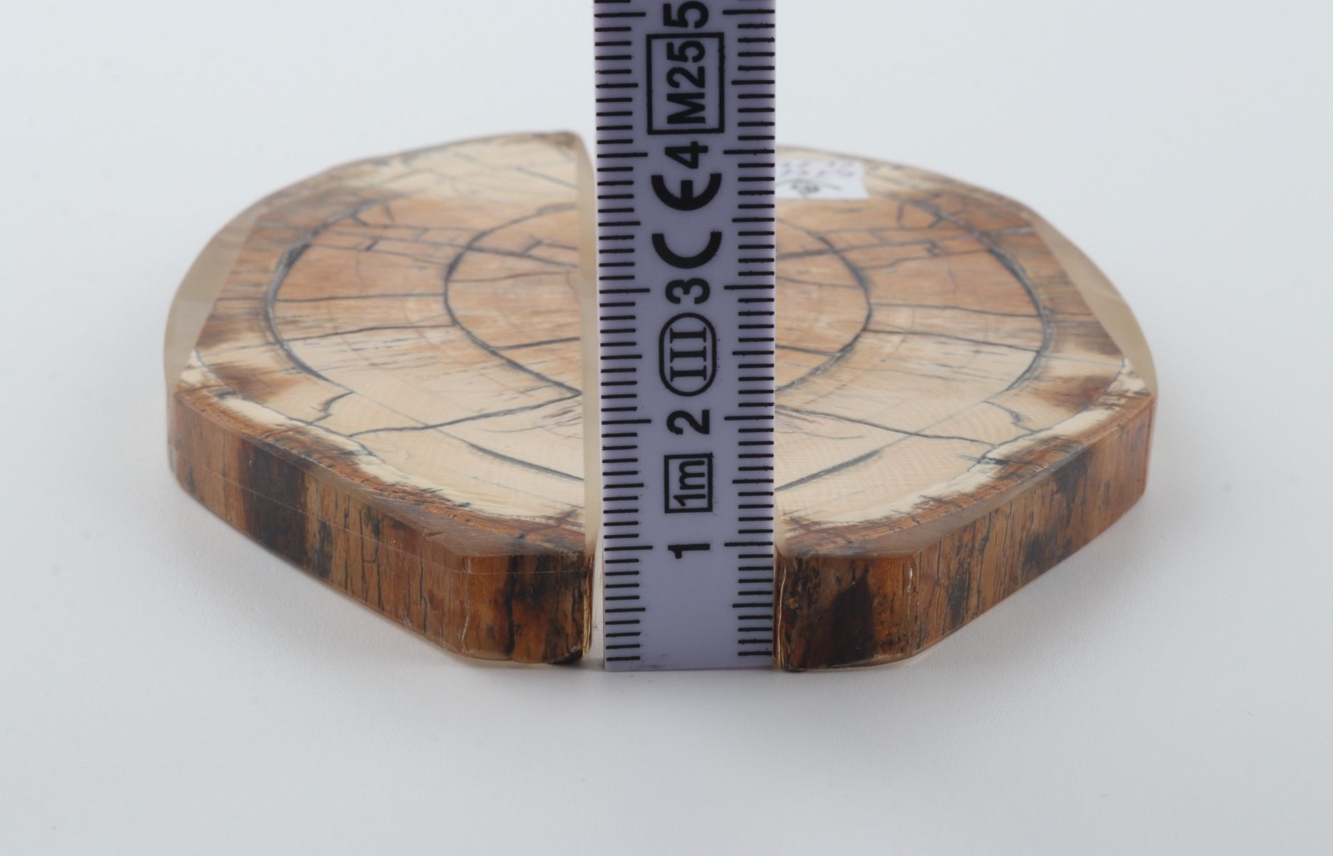 Stabilised mammoth ivory scales
