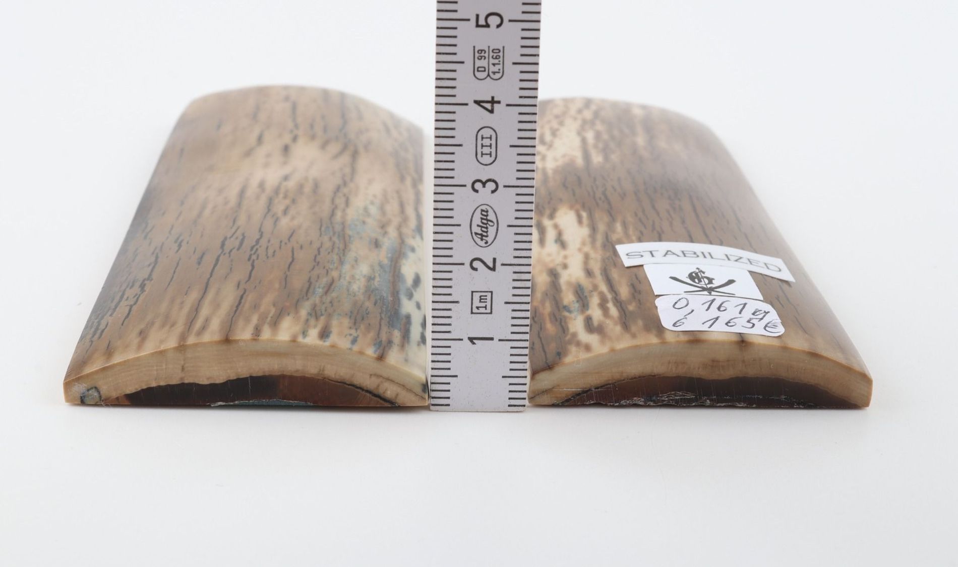 Stabilised mammoth bark scales