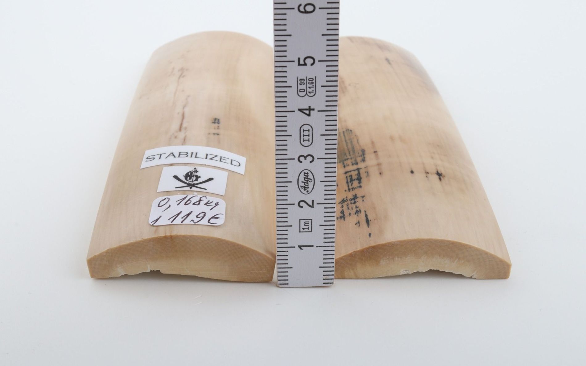 Stabilised mammoth bark scales