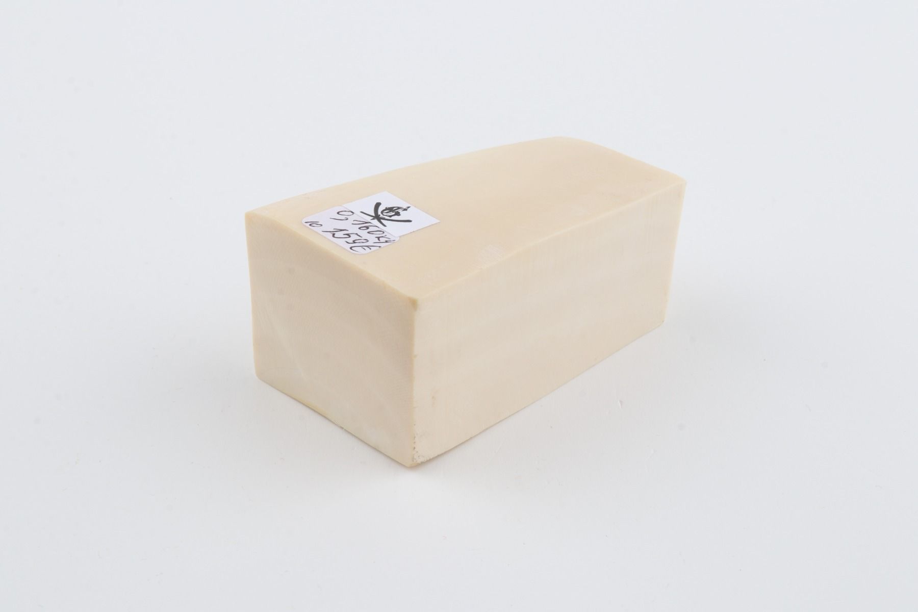 White mammoth ivory segment