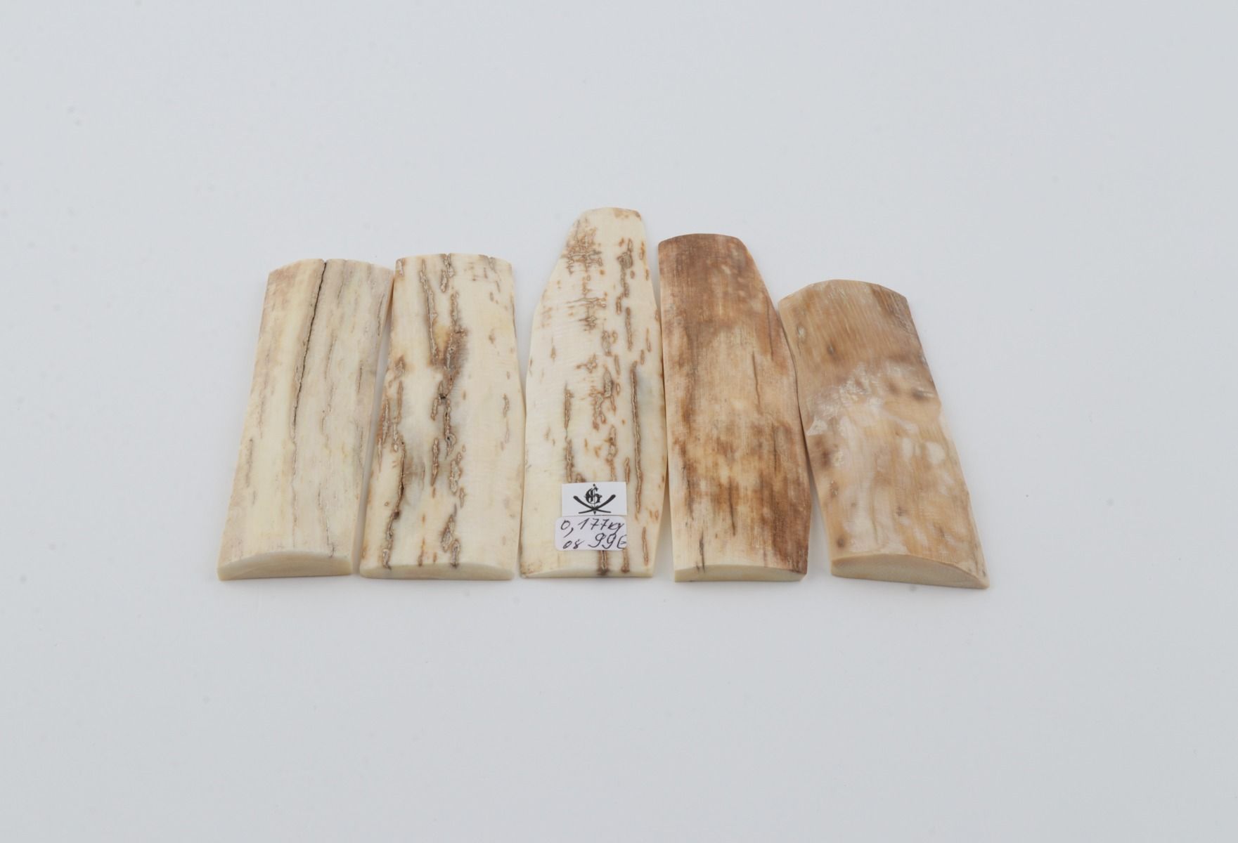 Natural mammoth bark pieces