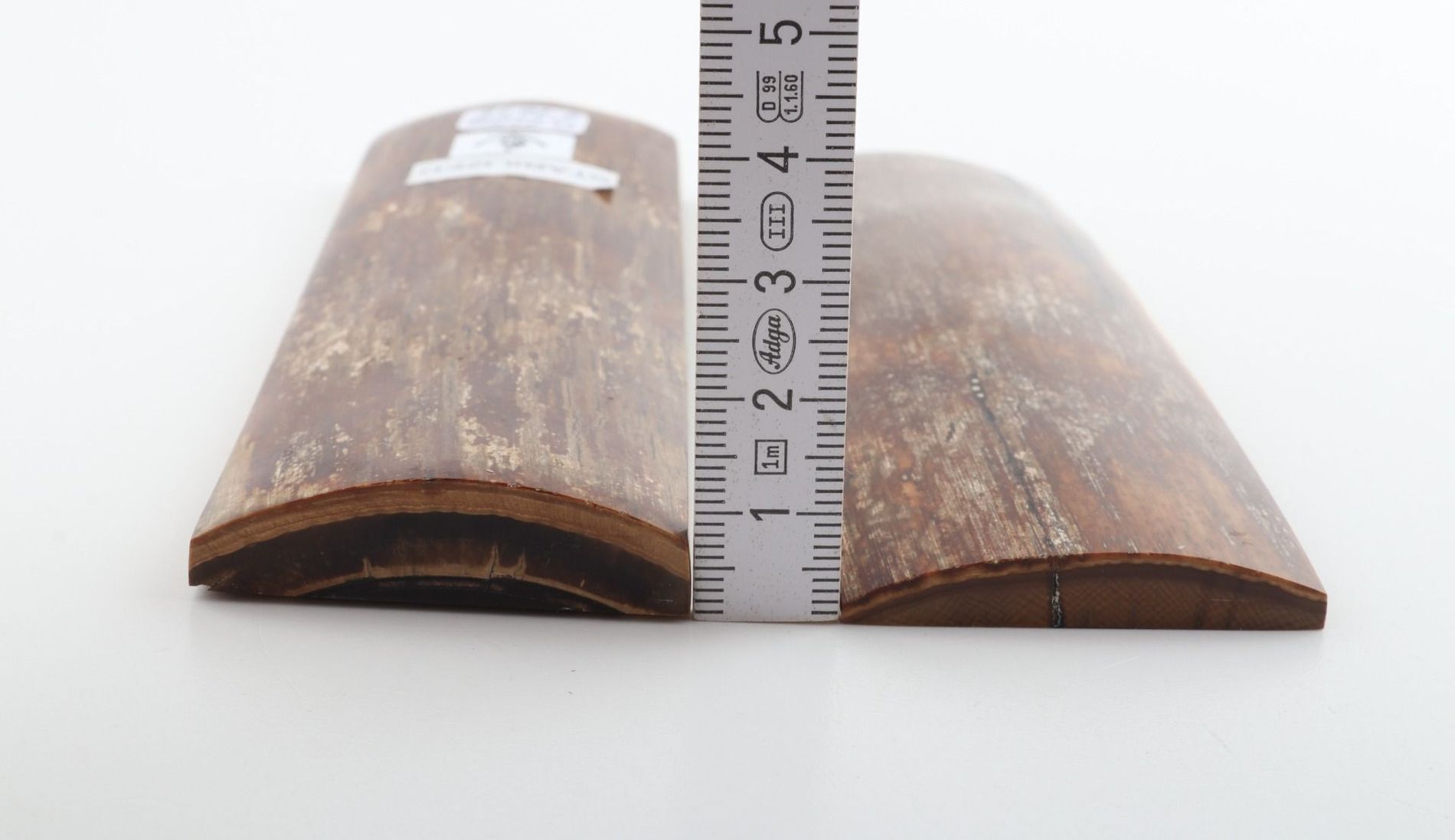 Stabilised mammoth bark scales