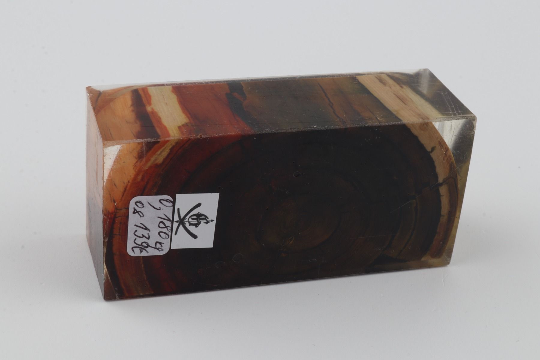 Stabilised mammoth ivory block