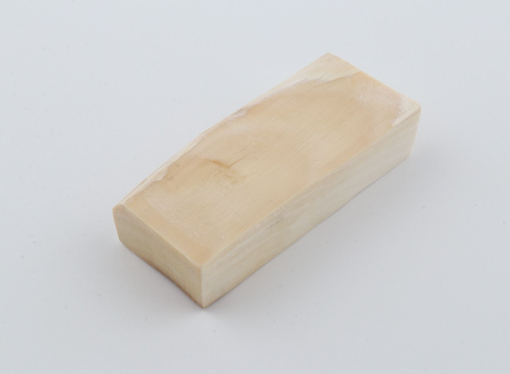 White mammoth ivory segment