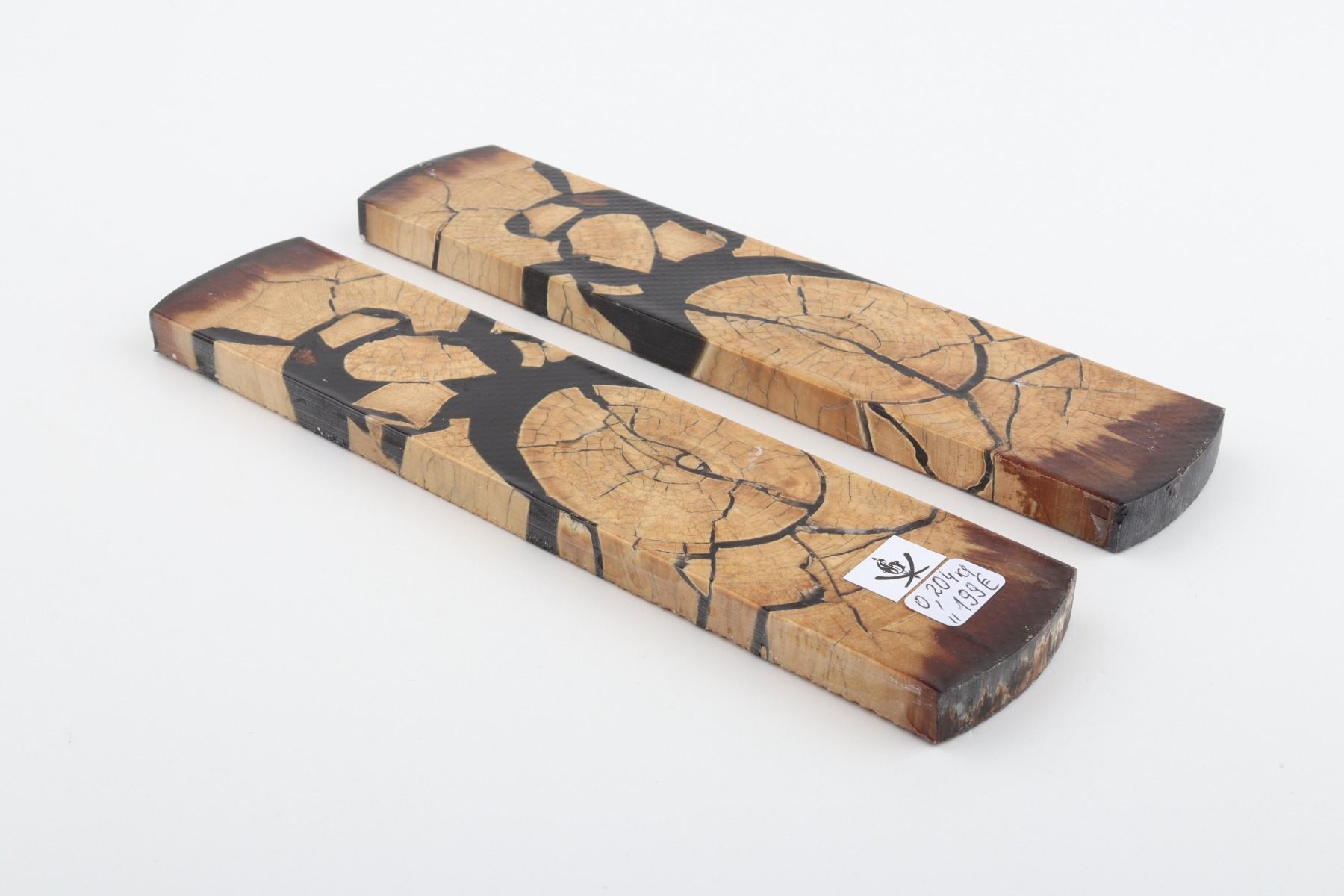 Stabilised mammoth ivory scales