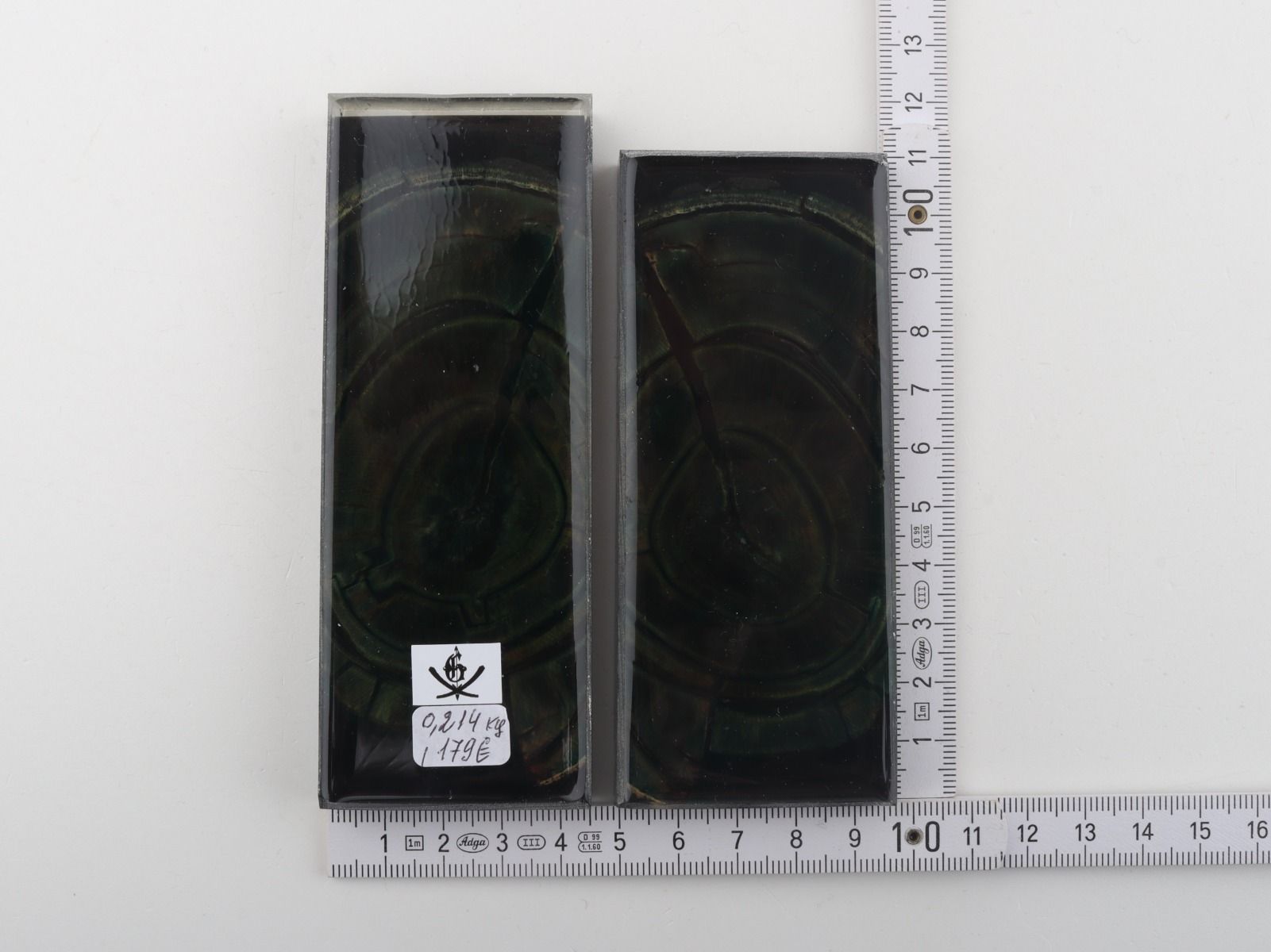 Stabilised mammoth ivory scales