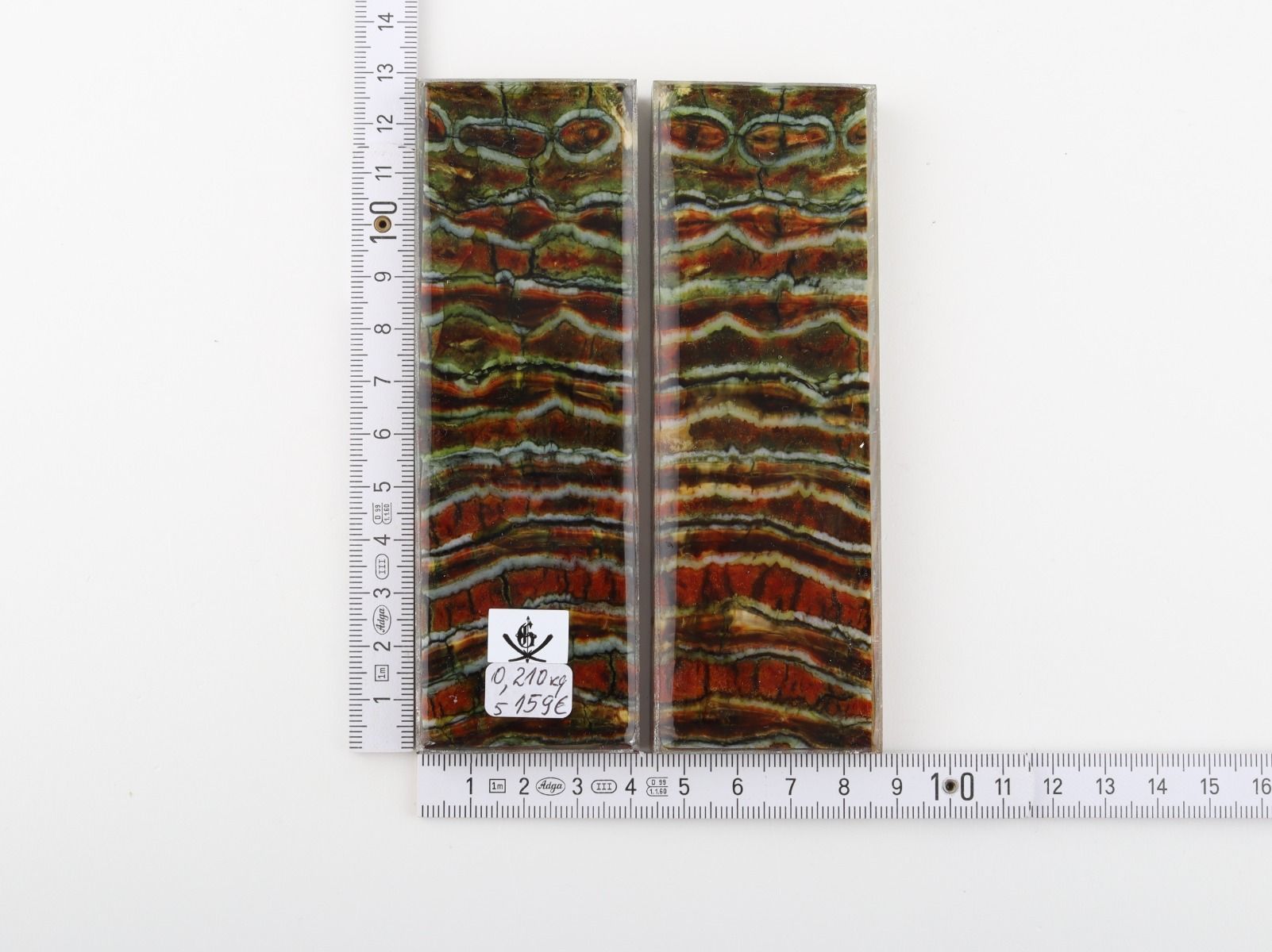 Stabilised mammoth molar scales