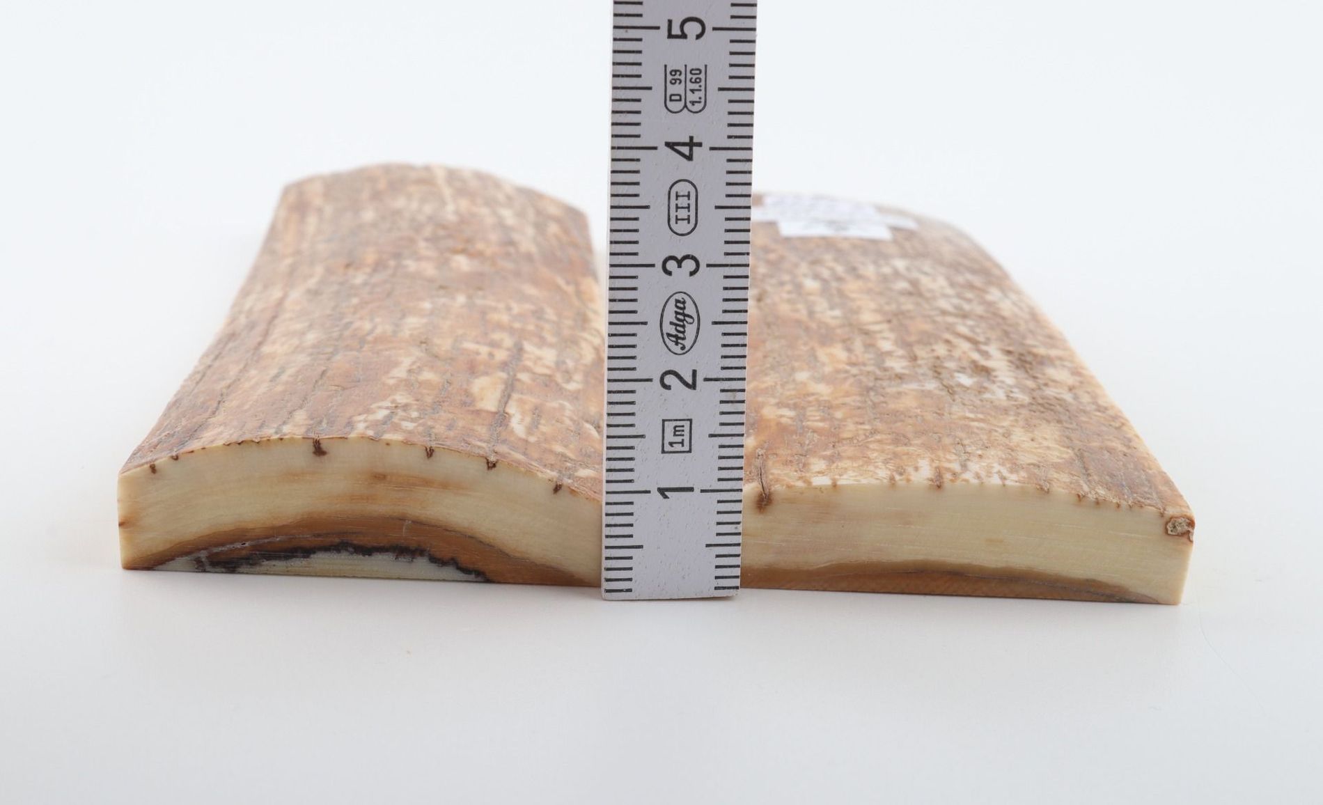 Stabilised mammoth bark scales