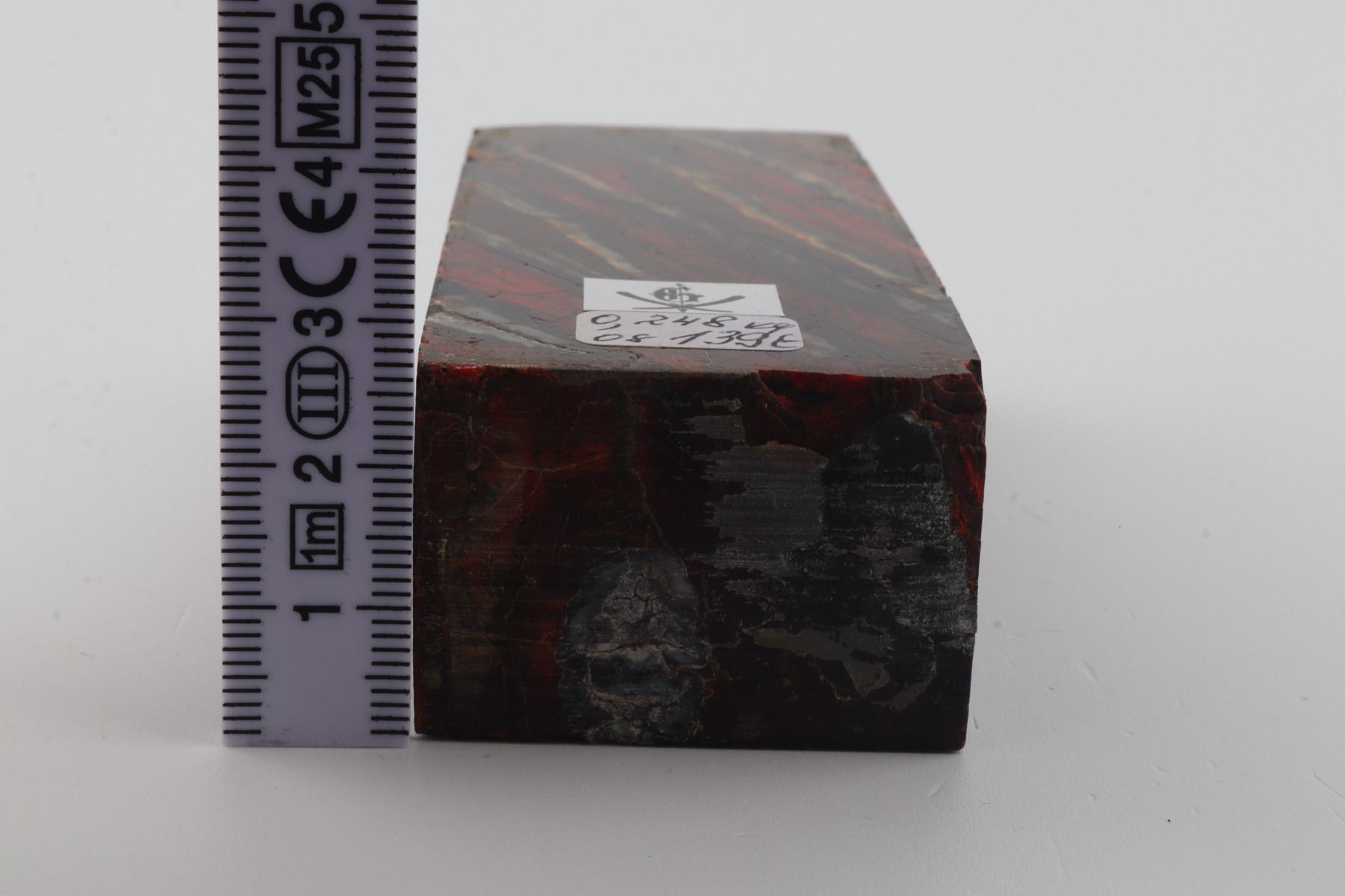 Stabilized mammoth molar block