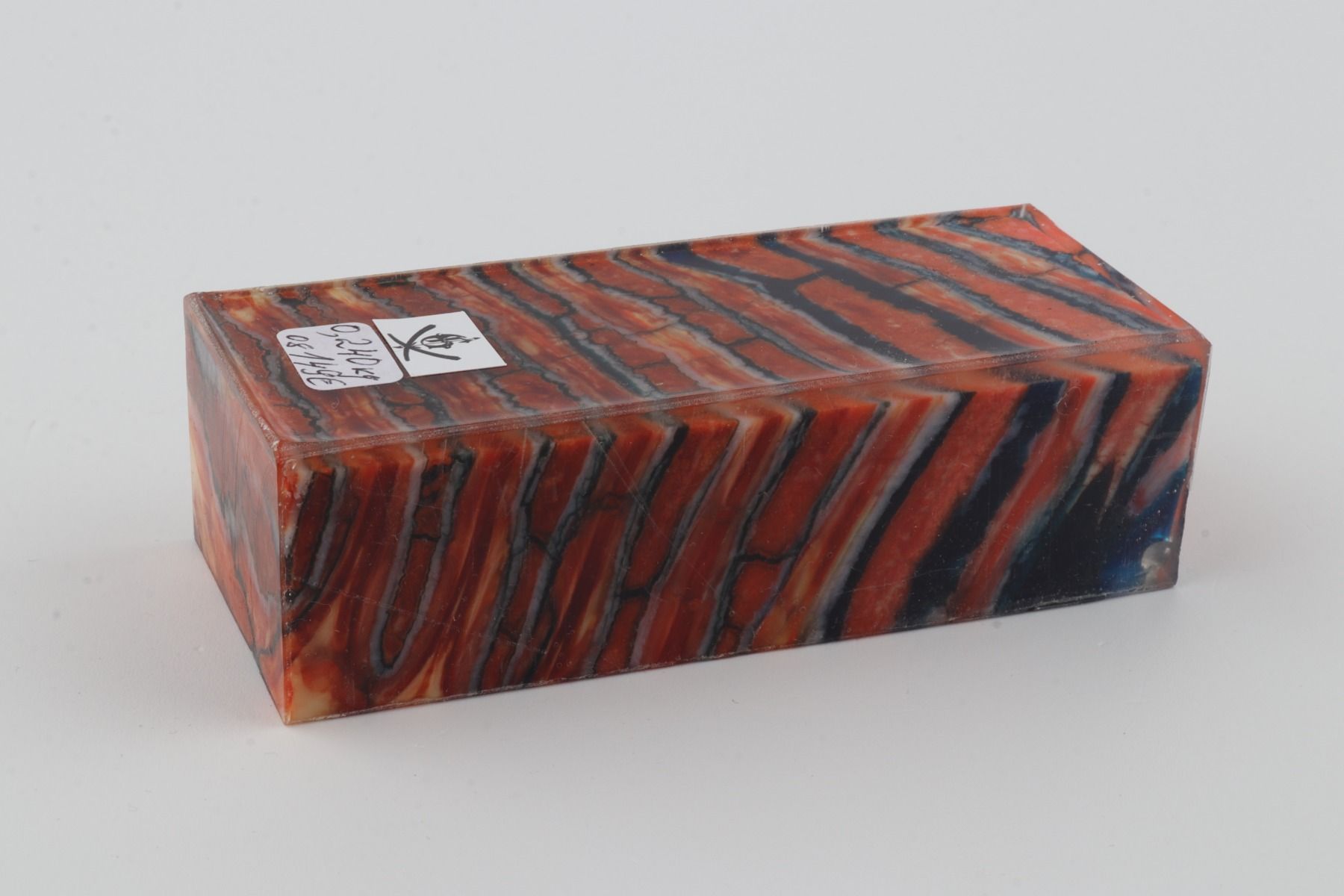 Stabilized mammoth molar block