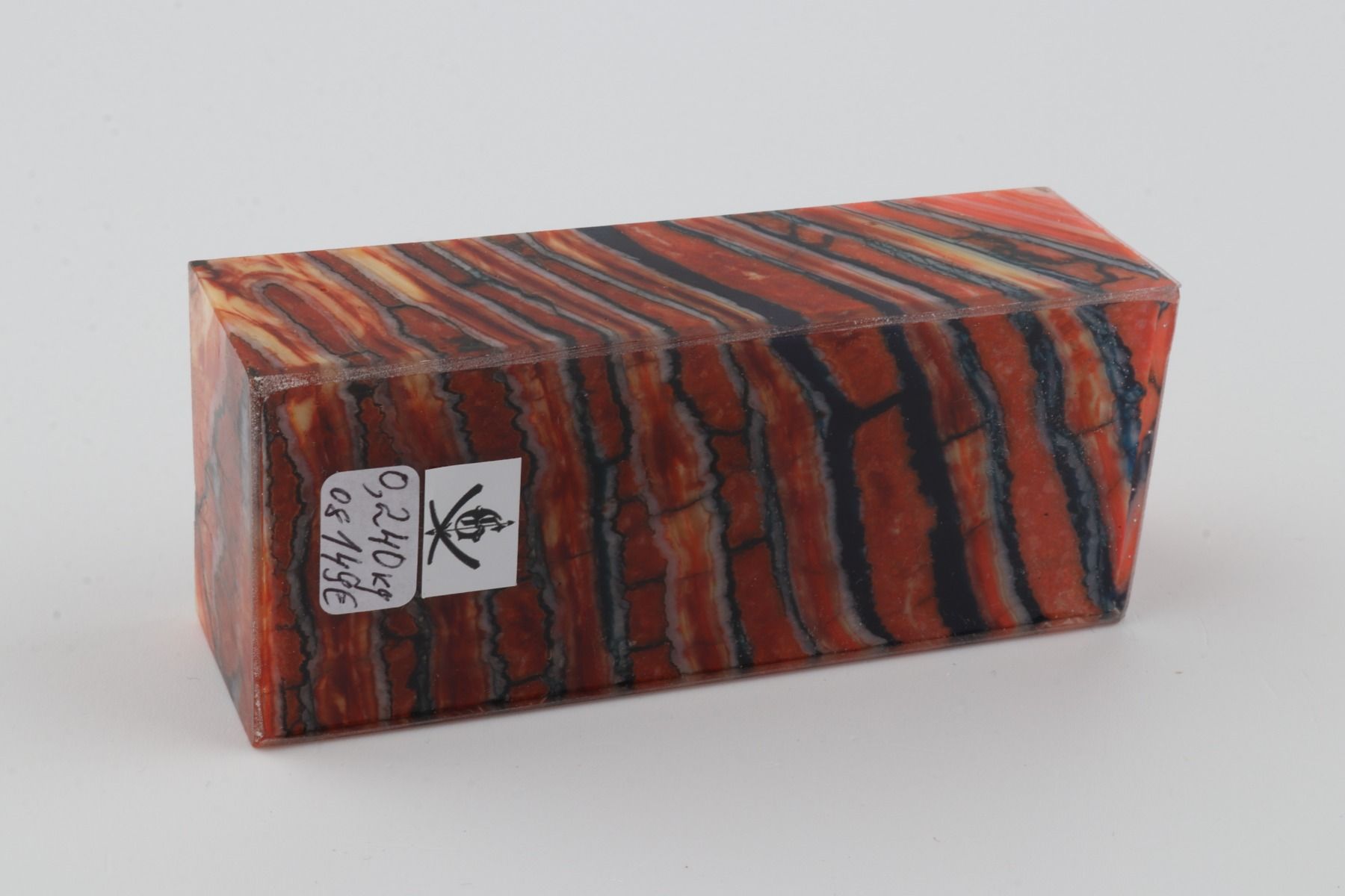 Stabilized mammoth molar block
