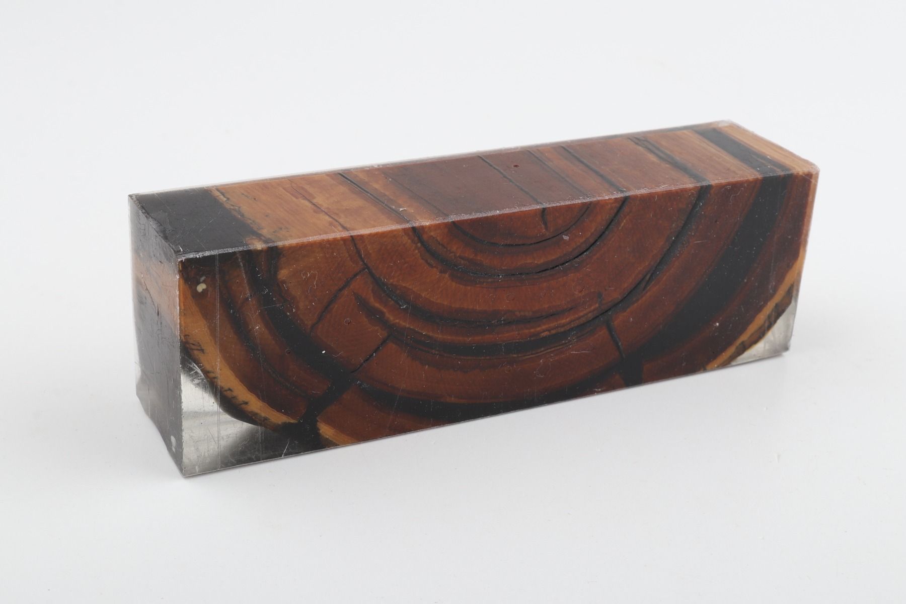 Stabilised mammoth ivory block