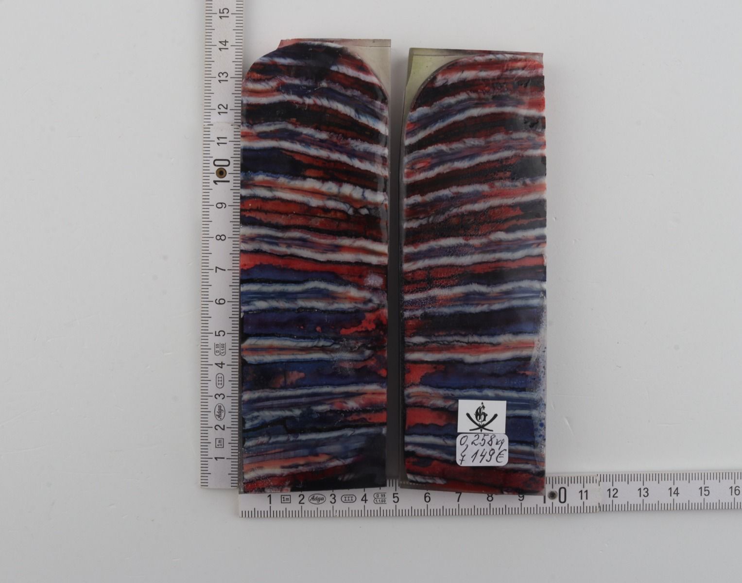 Stabilized mammoth molar scales
