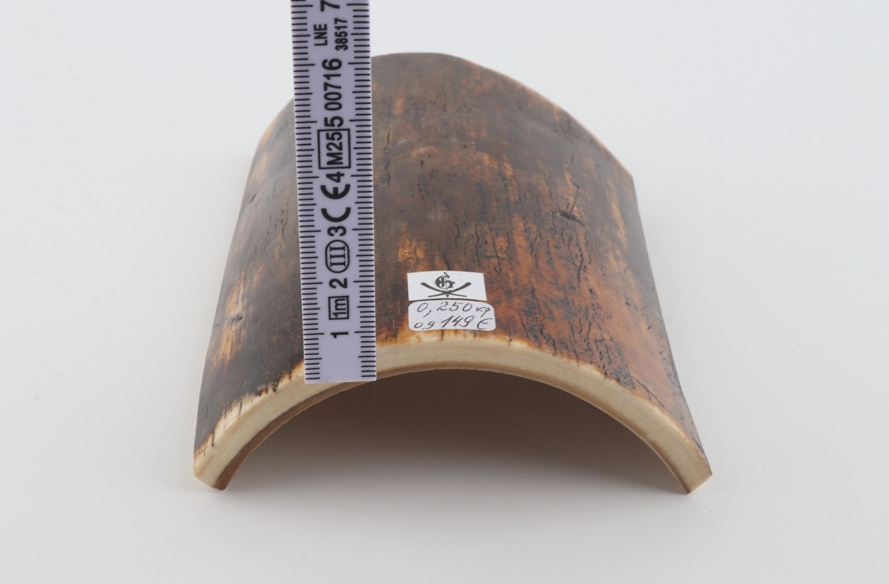 Brown-orange mammoth bark
