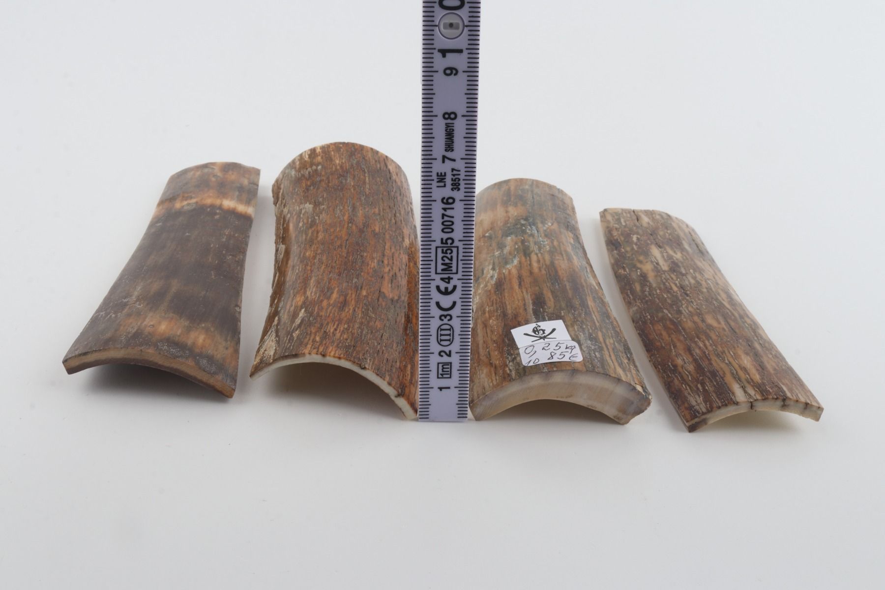 Brown-orange mammoth bark pieces