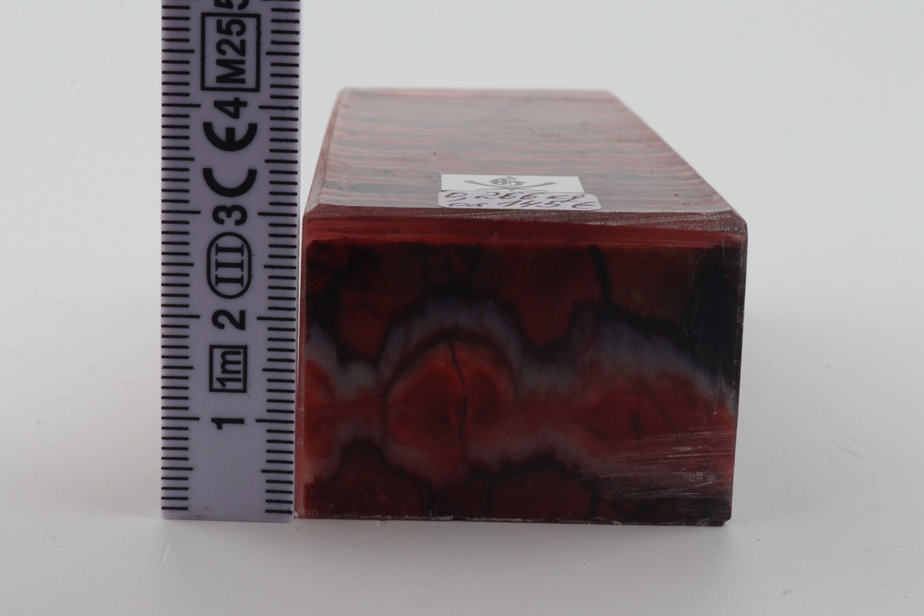 Stabilised mammoth molar block