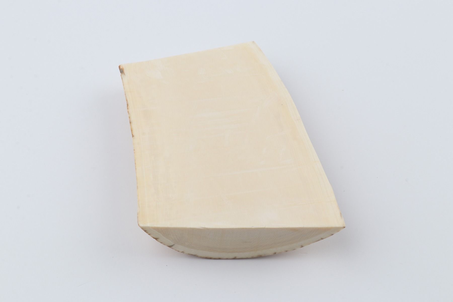 Beige-orange mammoth bark