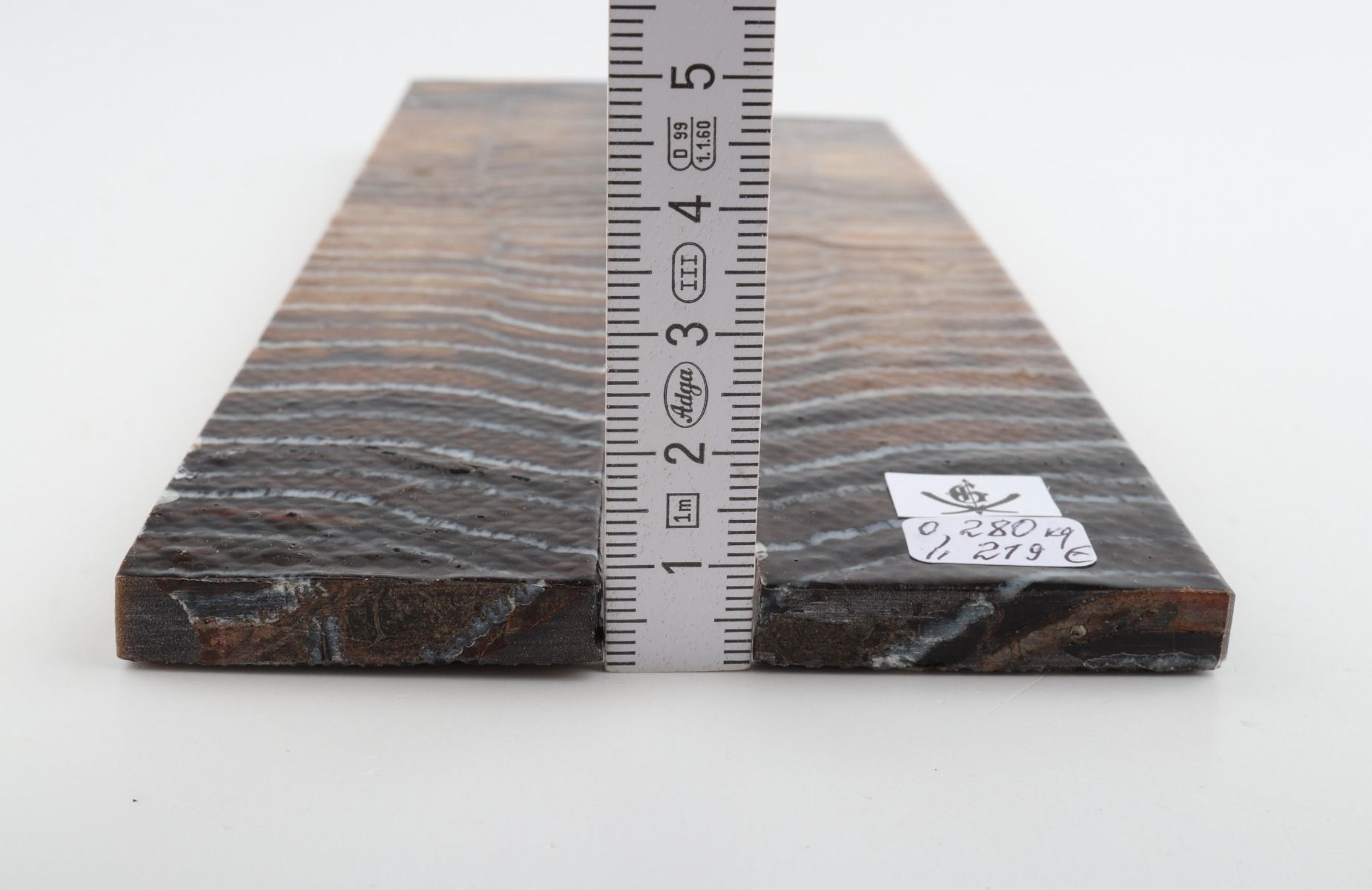 Stabilised mammoth molar scales