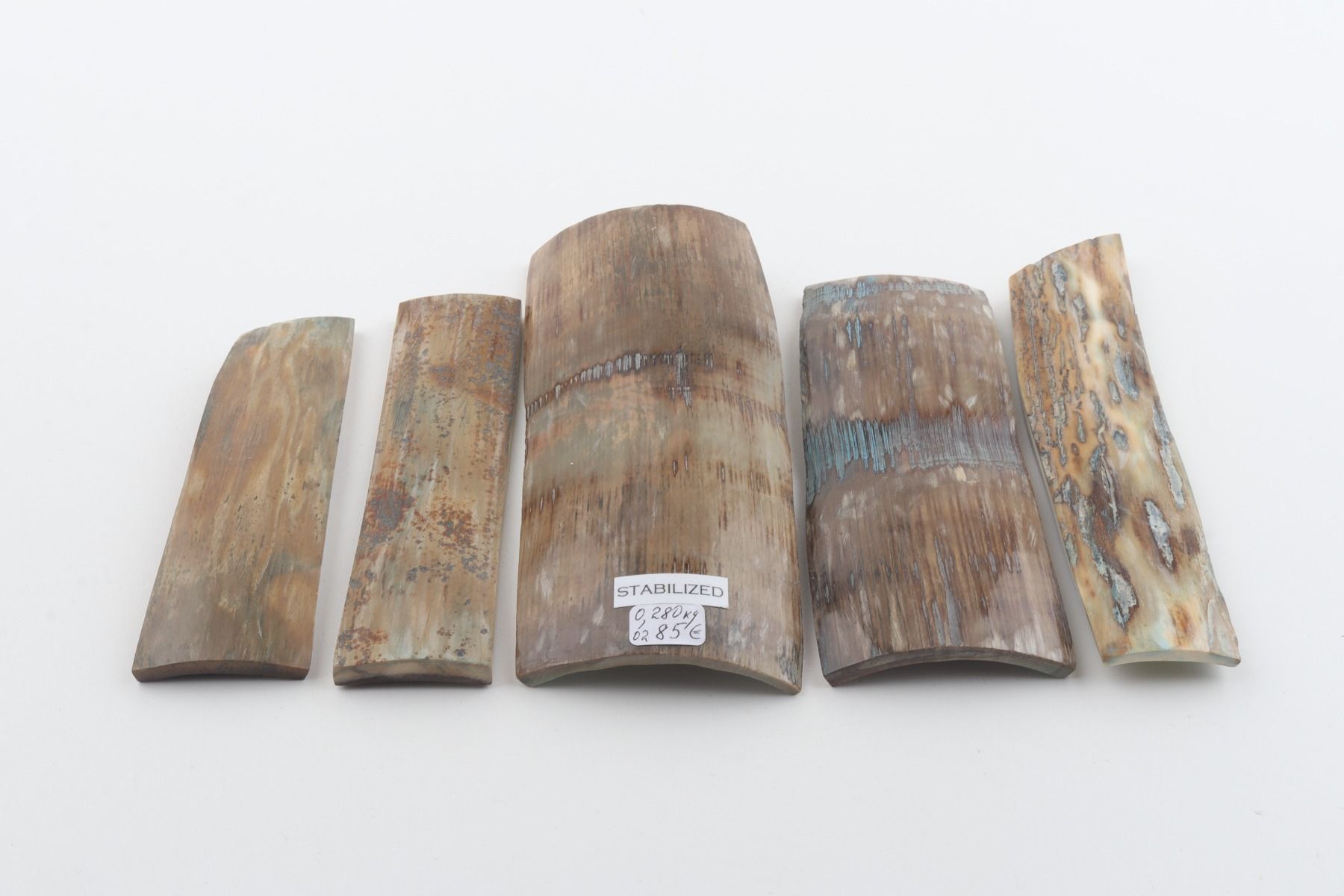 Stabilised mammoth bark pieces