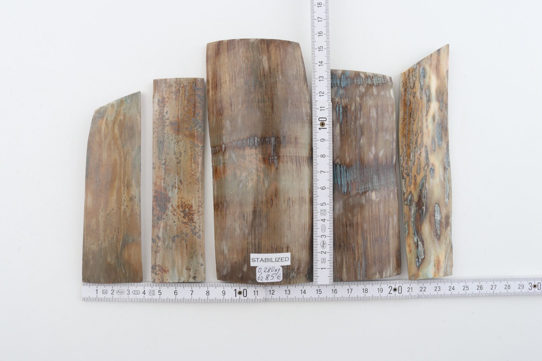 Stabilised mammoth bark pieces