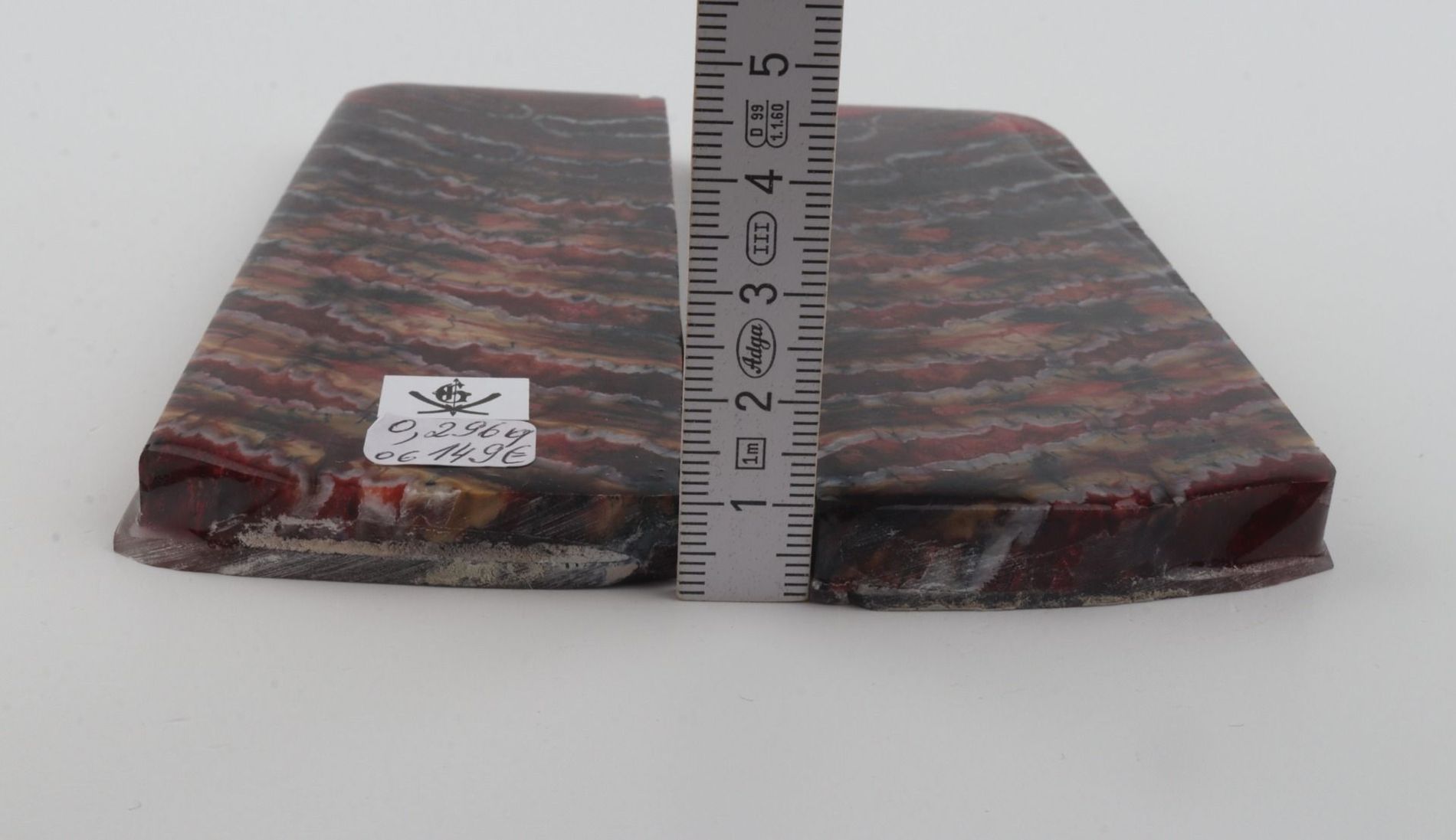 Stabilised mammoth molar scales
