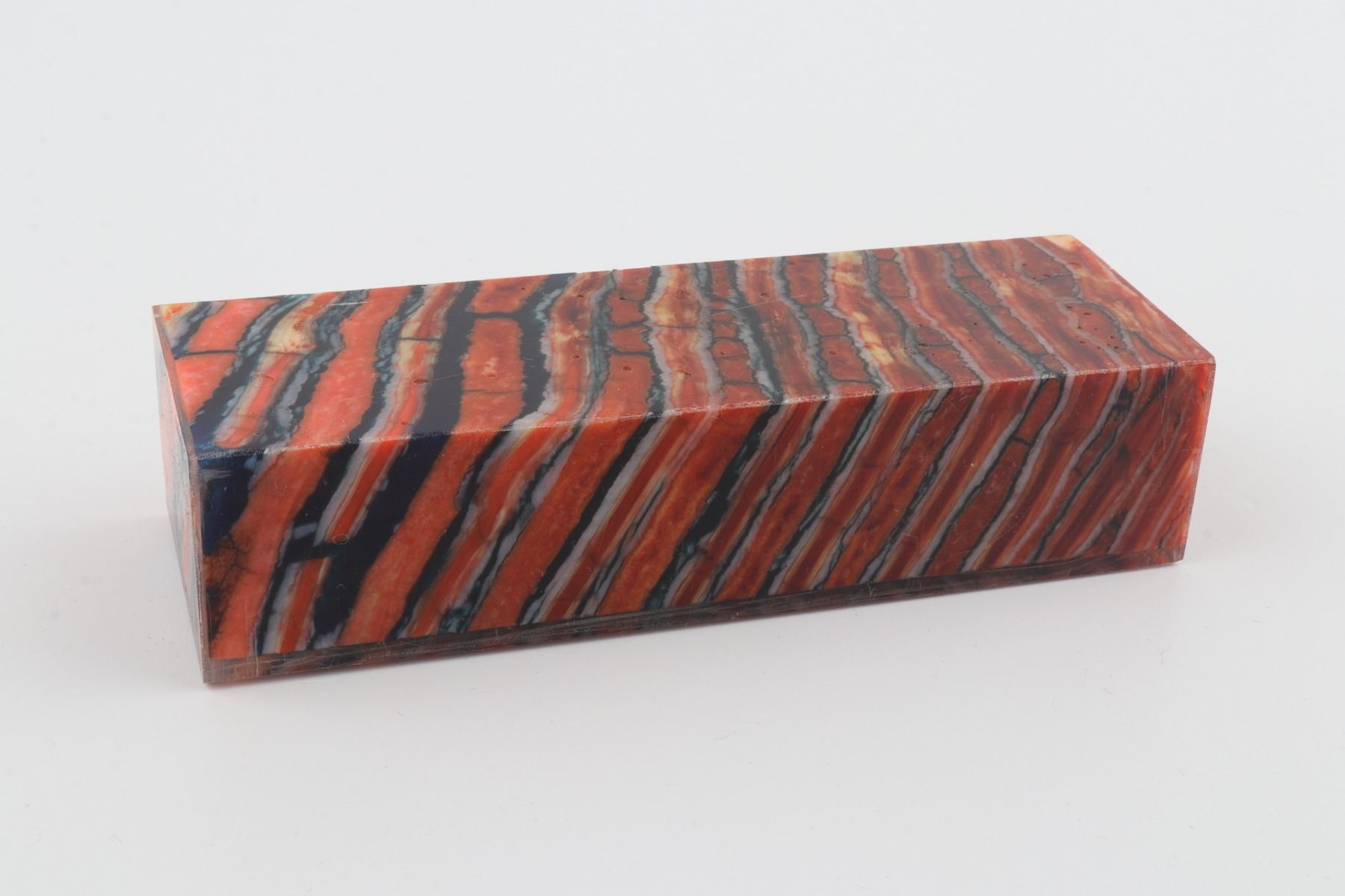 Stabilized mammoth molar block