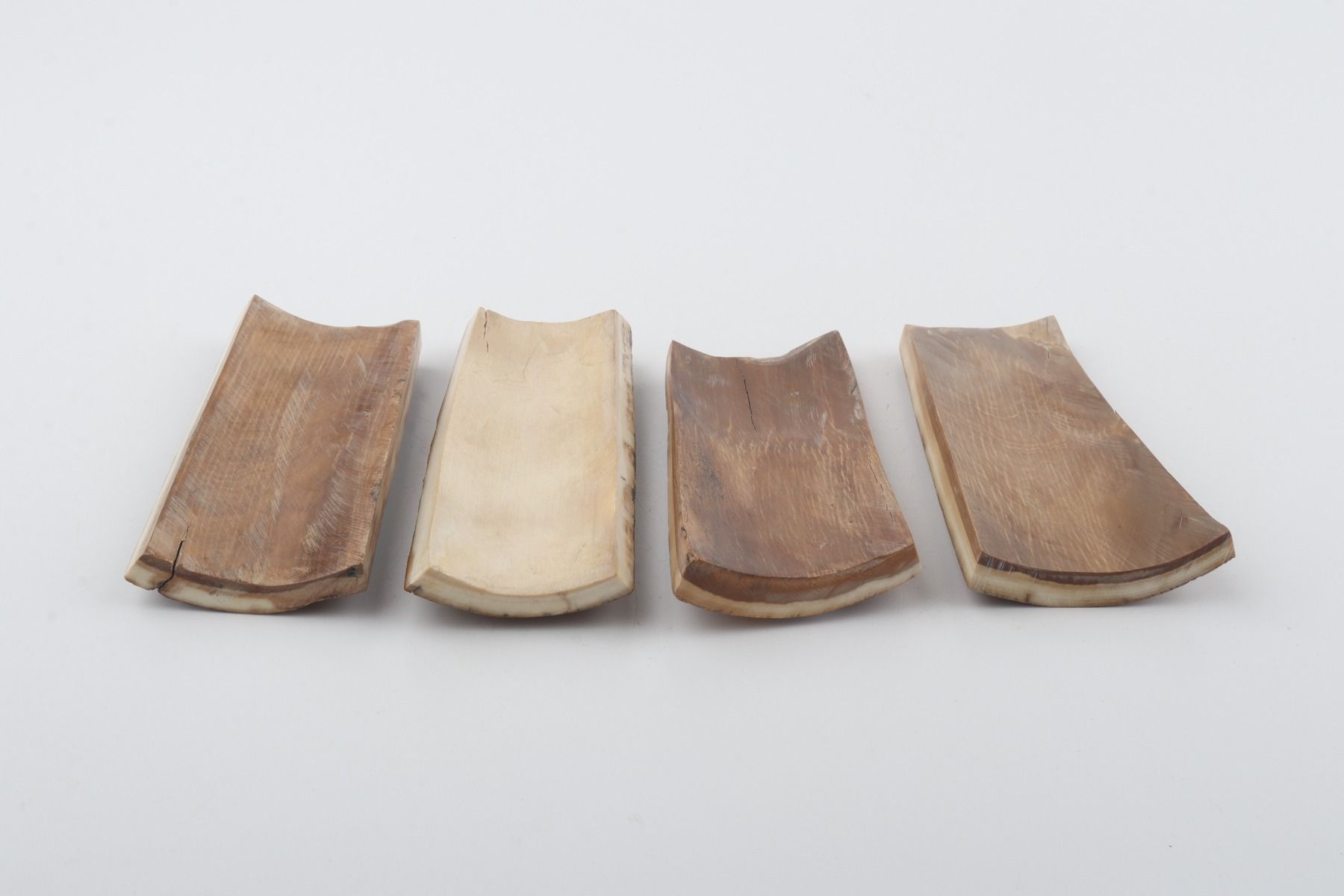 Natural mammoth bark pieces