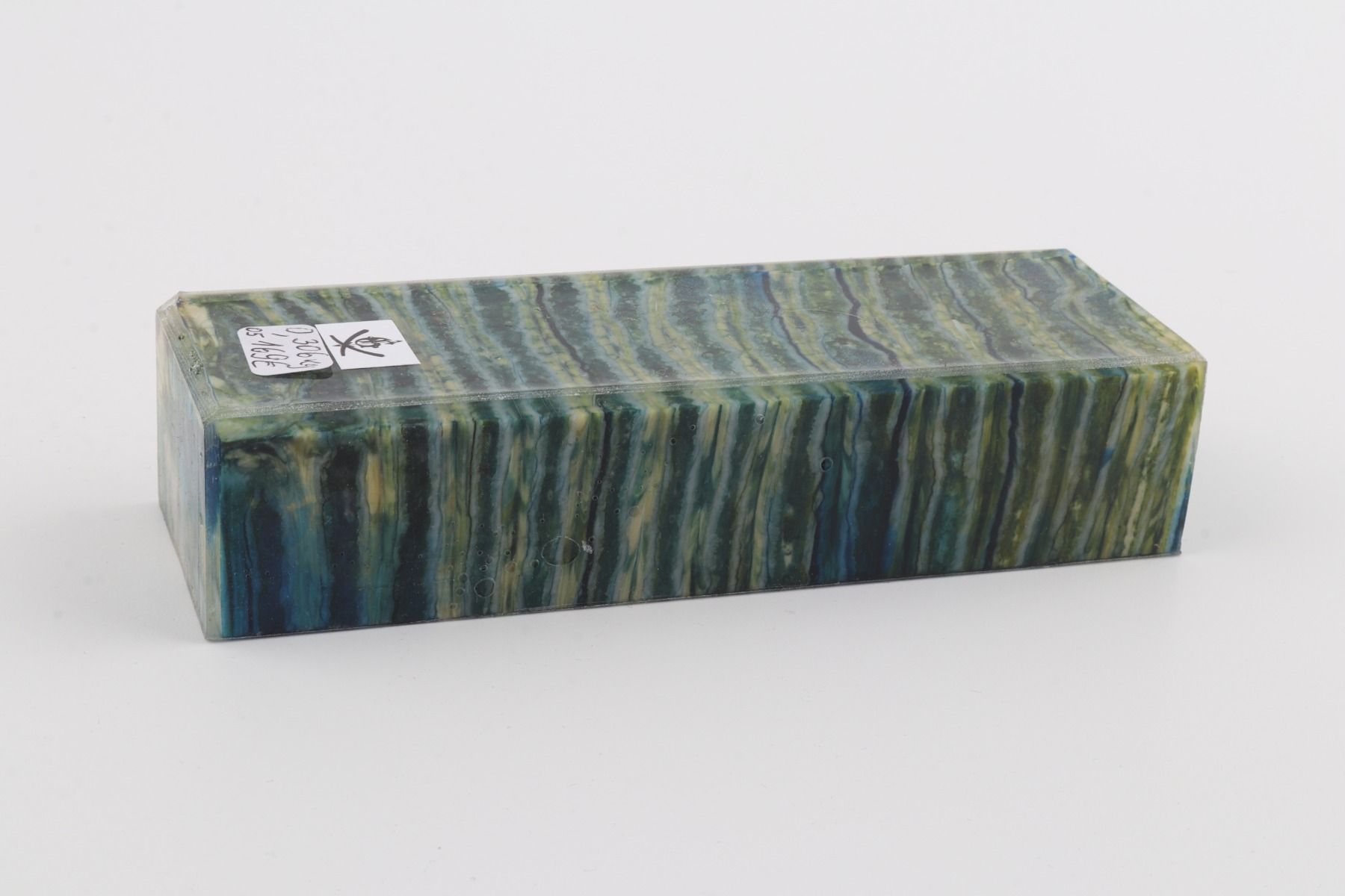 Stabilised mammoth molar block