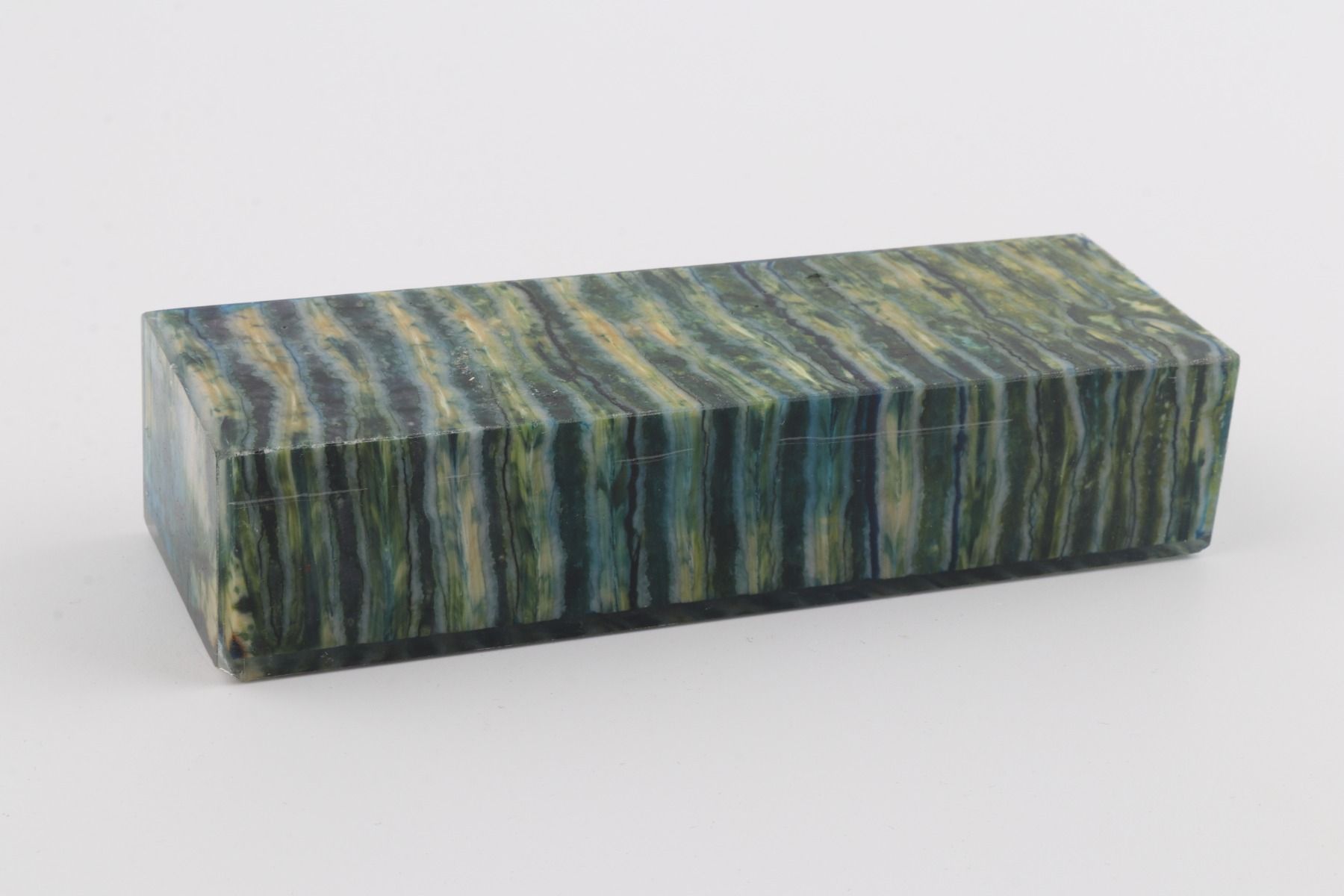 Stabilised mammoth molar block