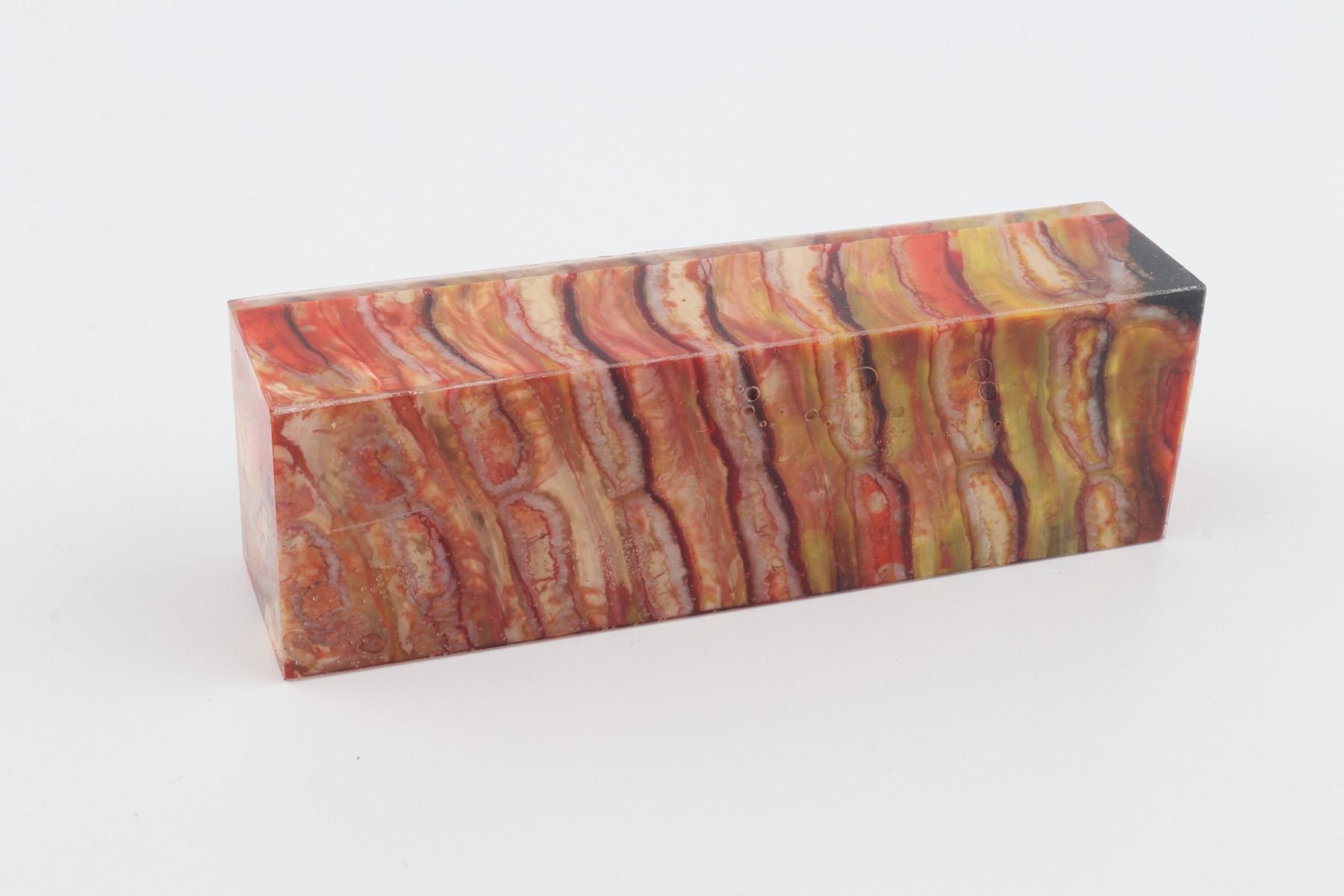 Stabilised mammoth molar block