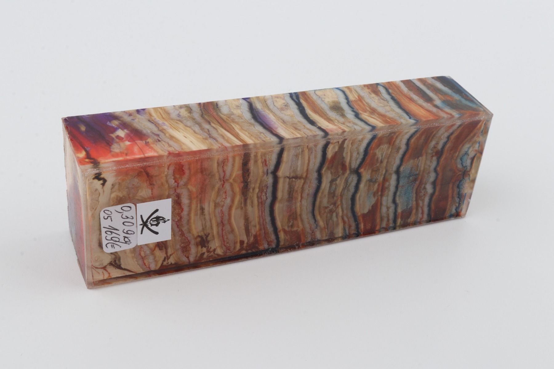 Stabilised mammoth molar block