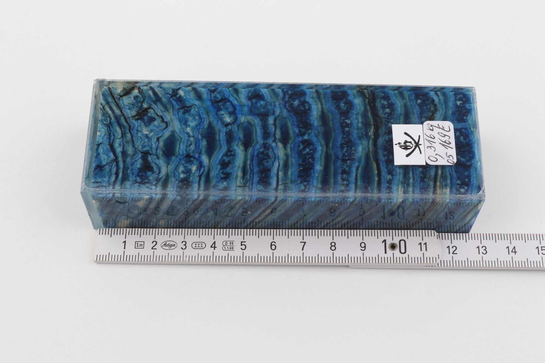 Stabilised mammoth molar block