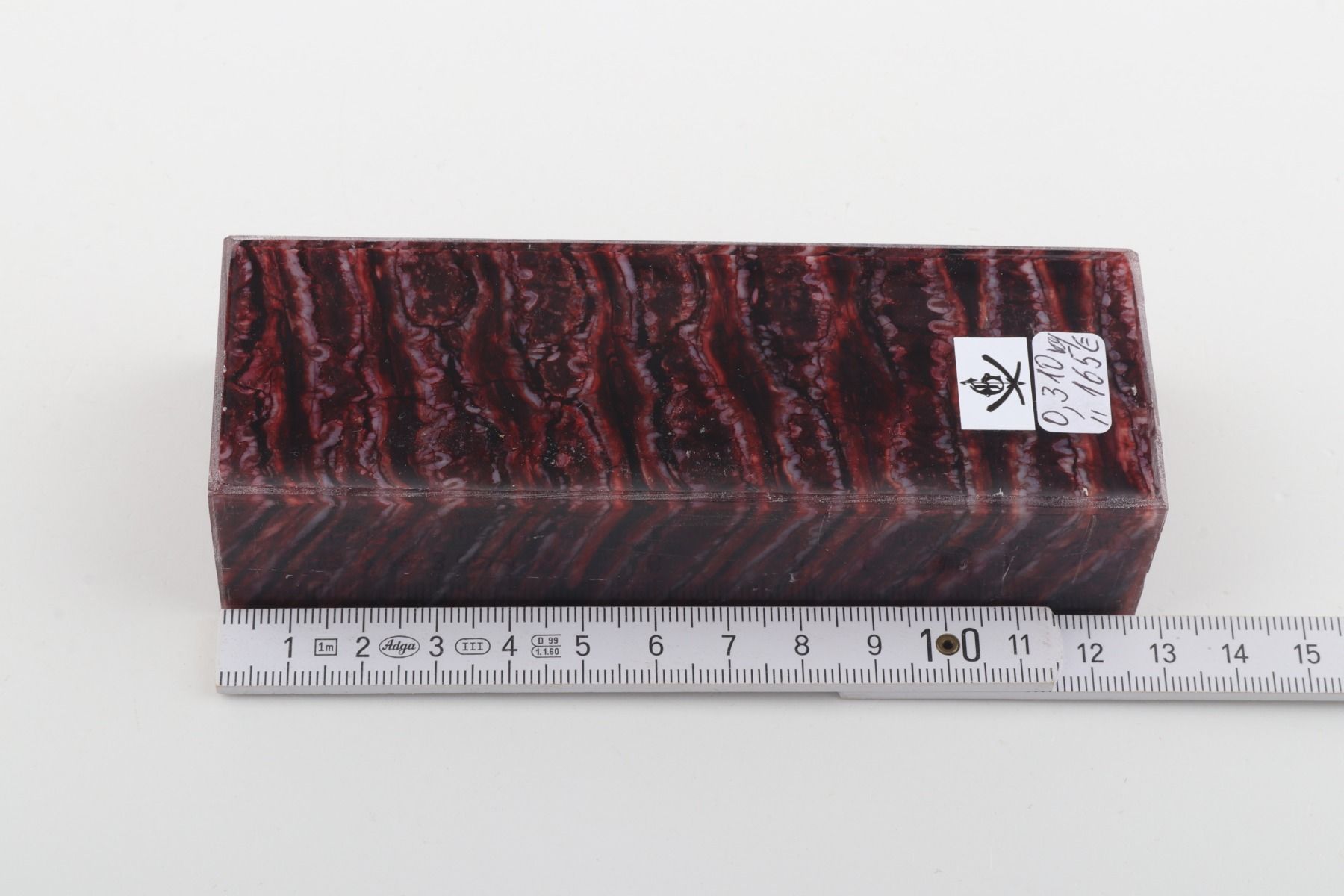 Stabilised mammoth molar block