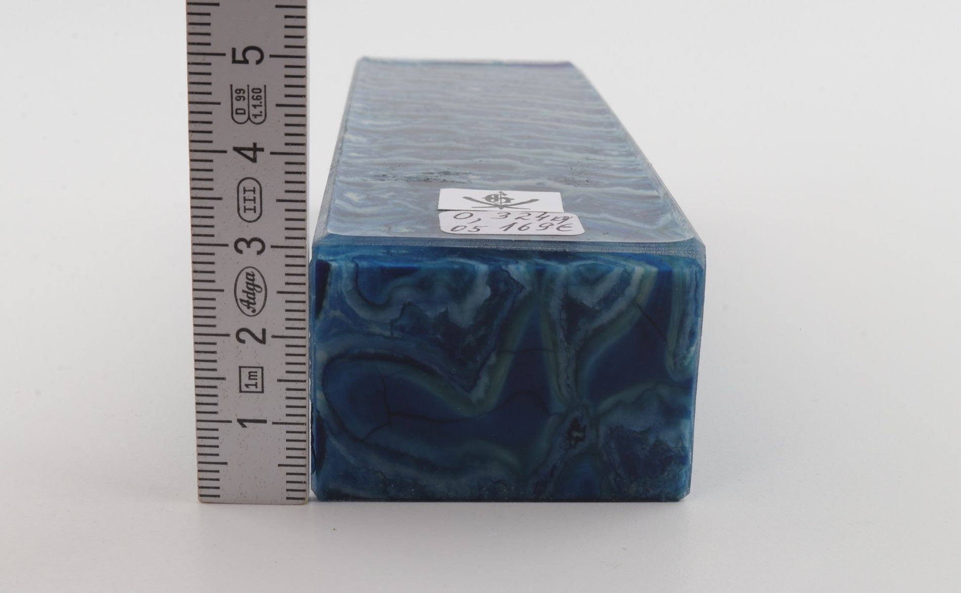 Stabilised mammoth molar block