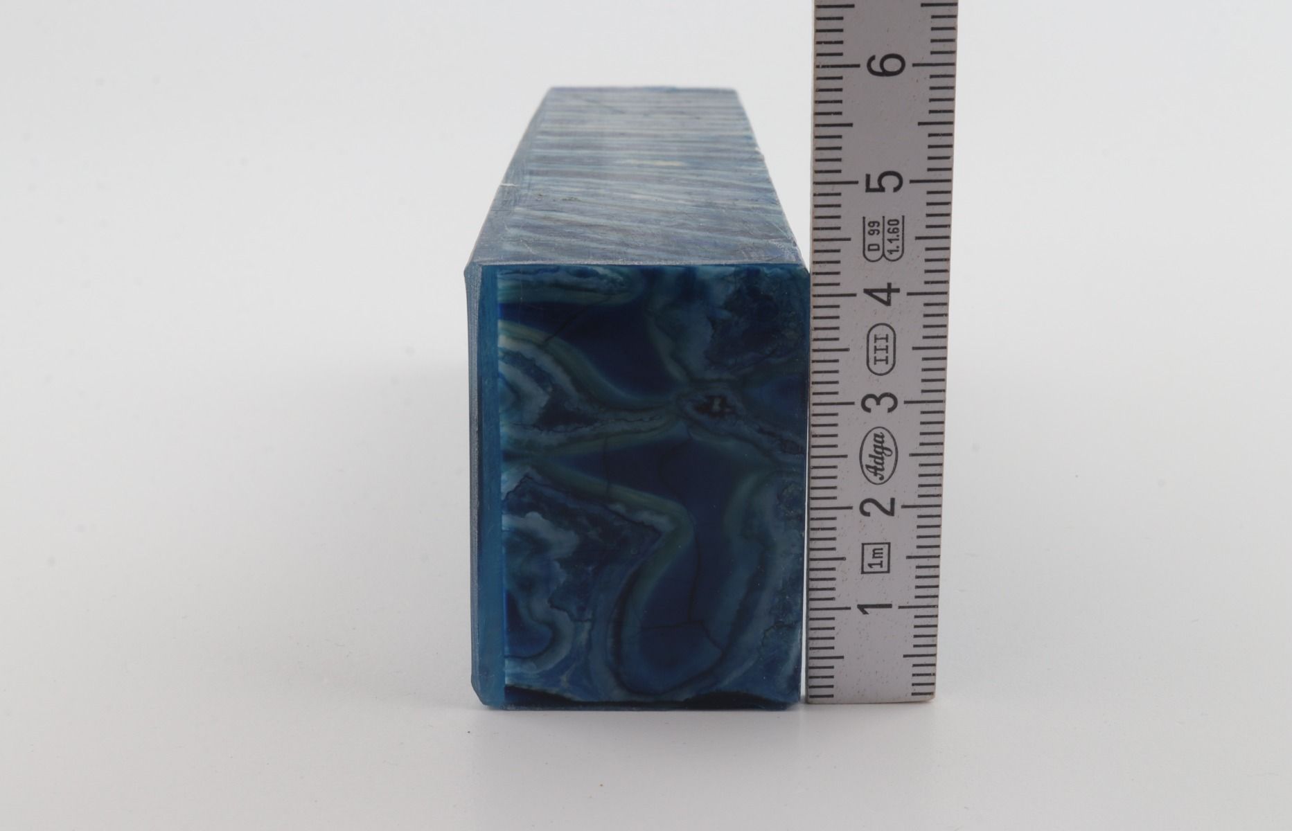 Stabilised mammoth molar block