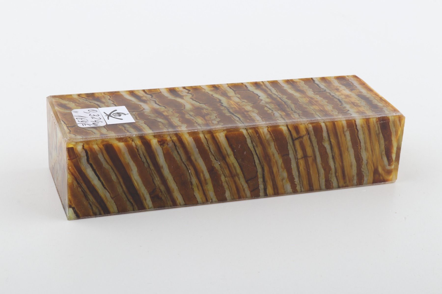 Stabilised mammoth molar block