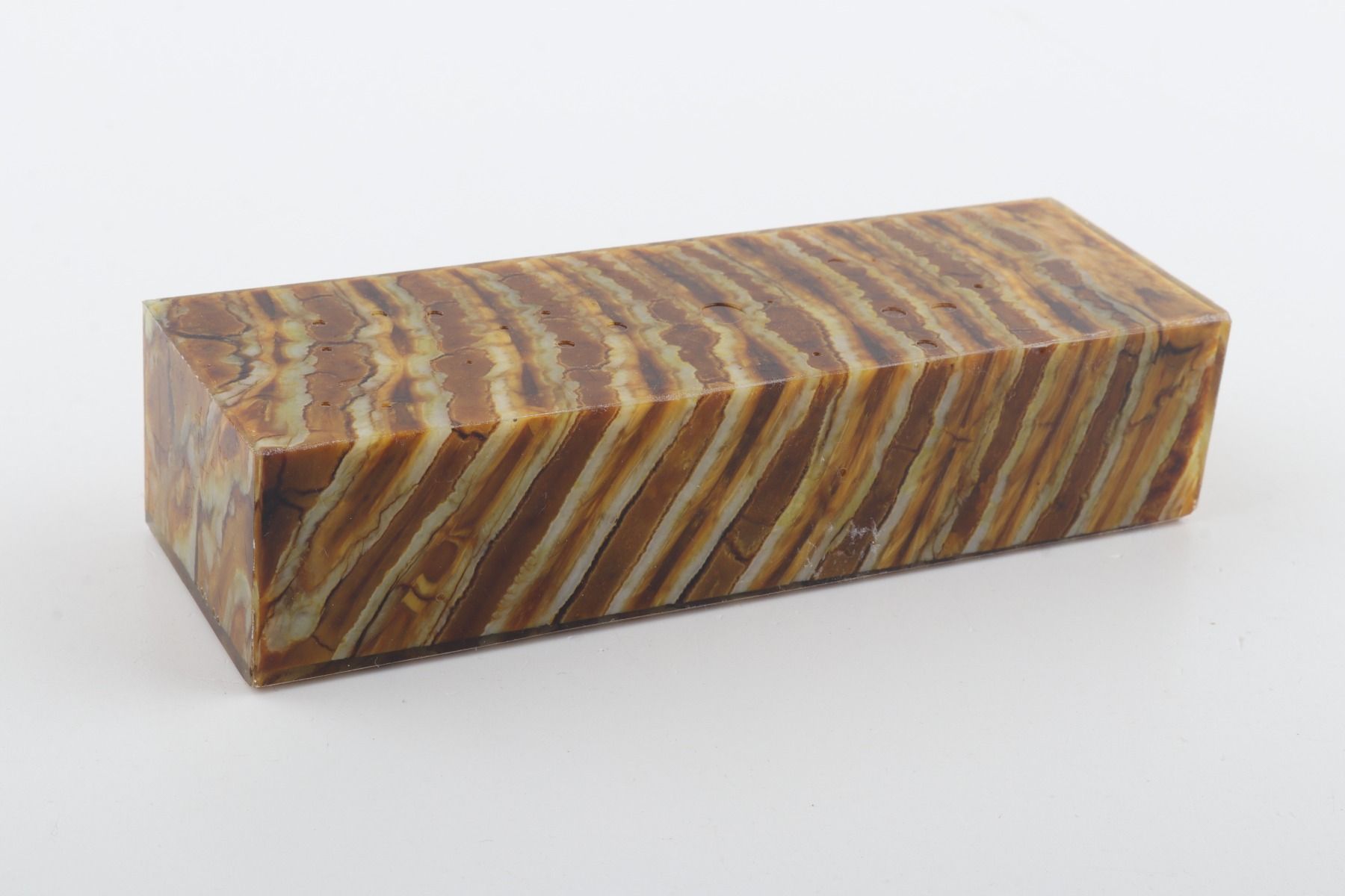 Stabilised mammoth molar block