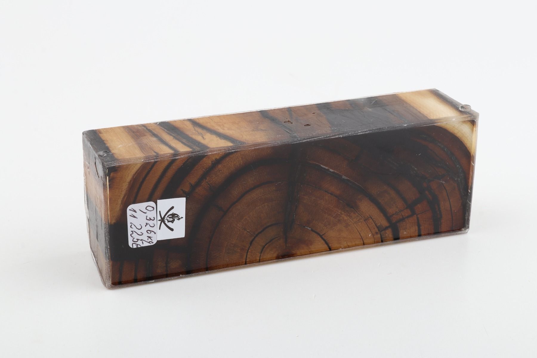 Stabilised mammoth ivory block