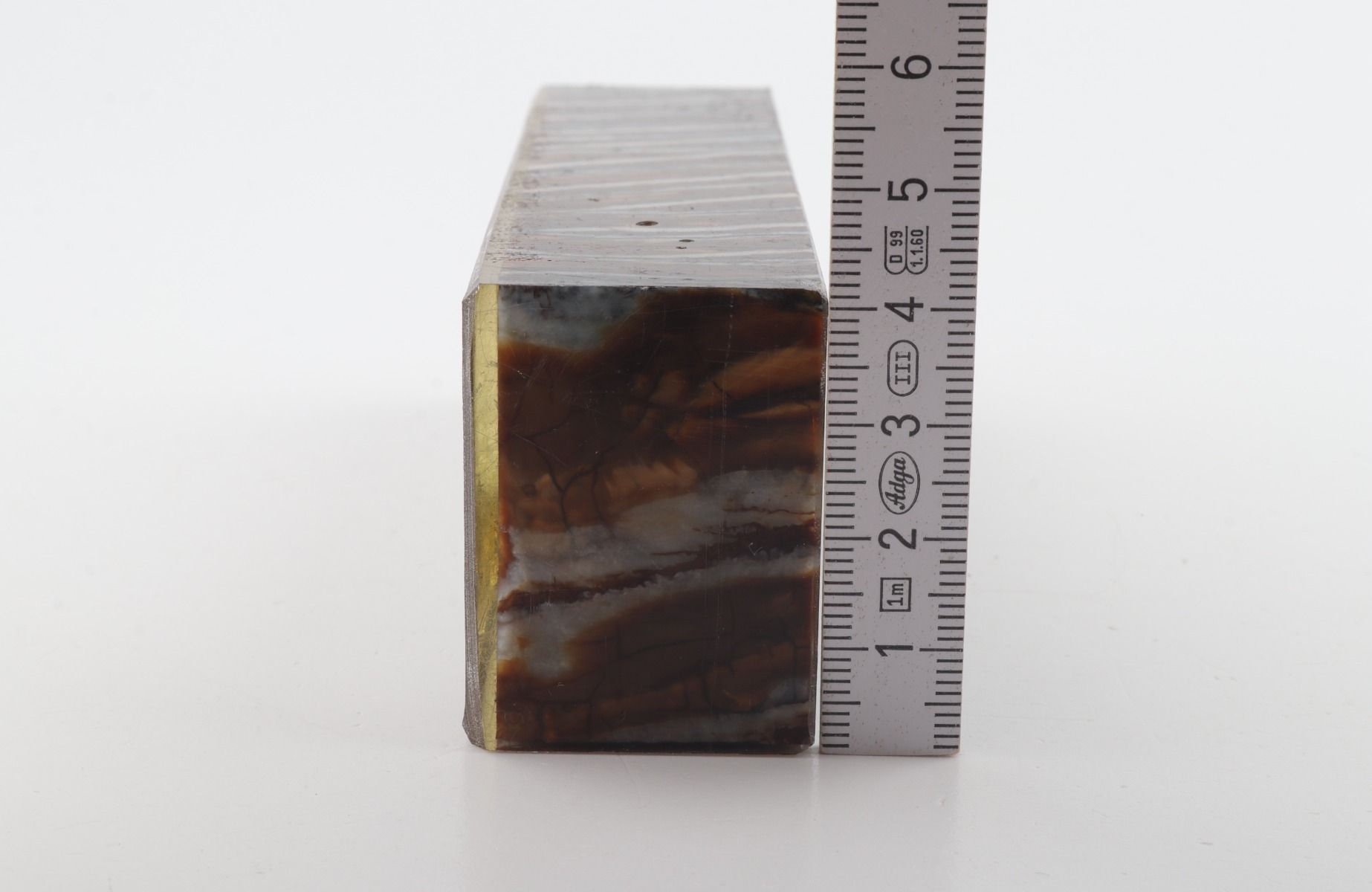 Stabilised mammoth molar block