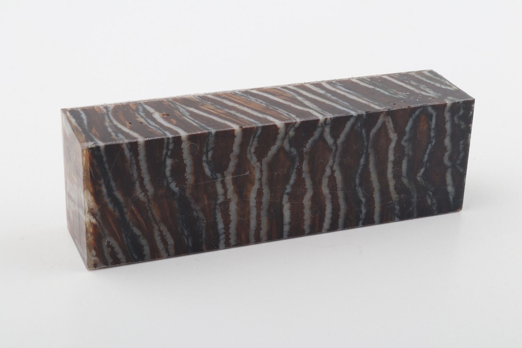 Stabilised mammoth molar block