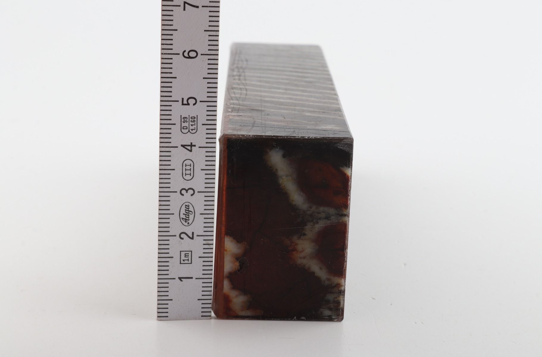 Stabilised mammoth molar block