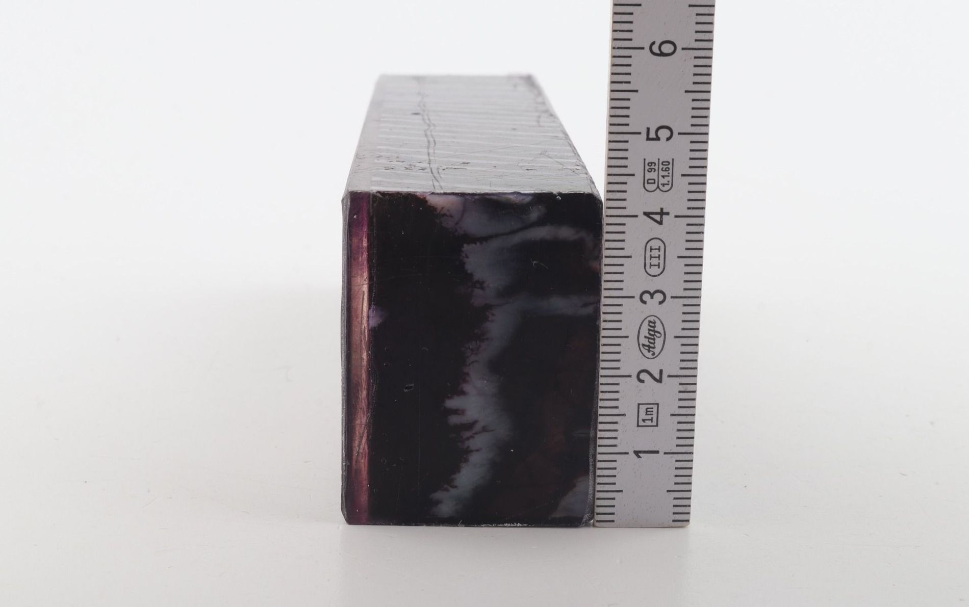 Stabilised mammoth molar block