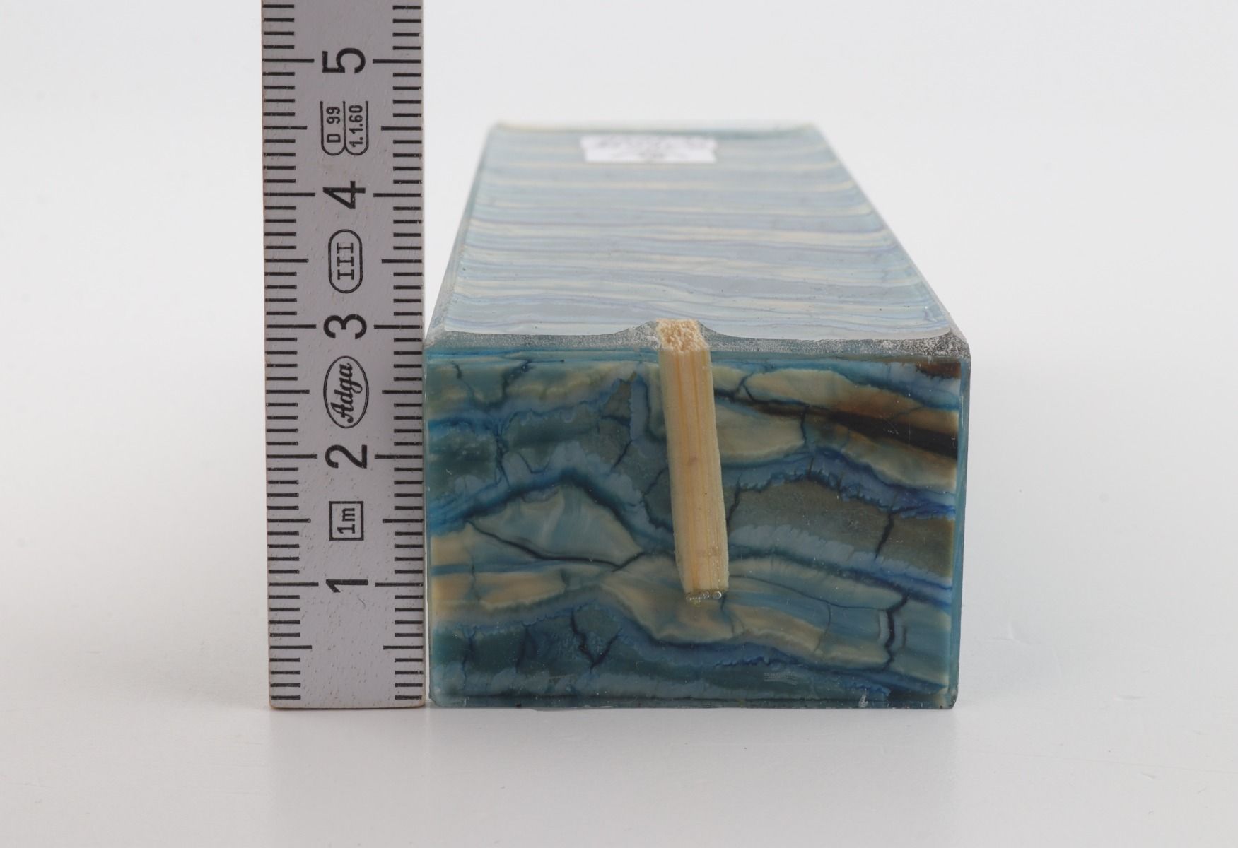 Stabilised mammoth molar block