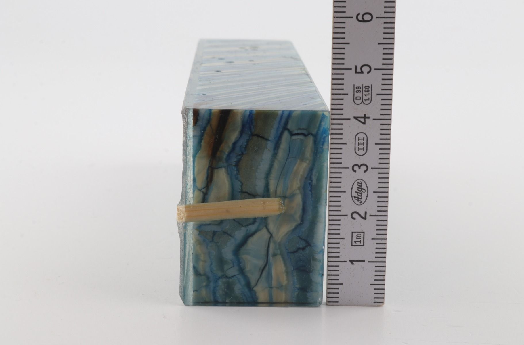 Stabilised mammoth molar block