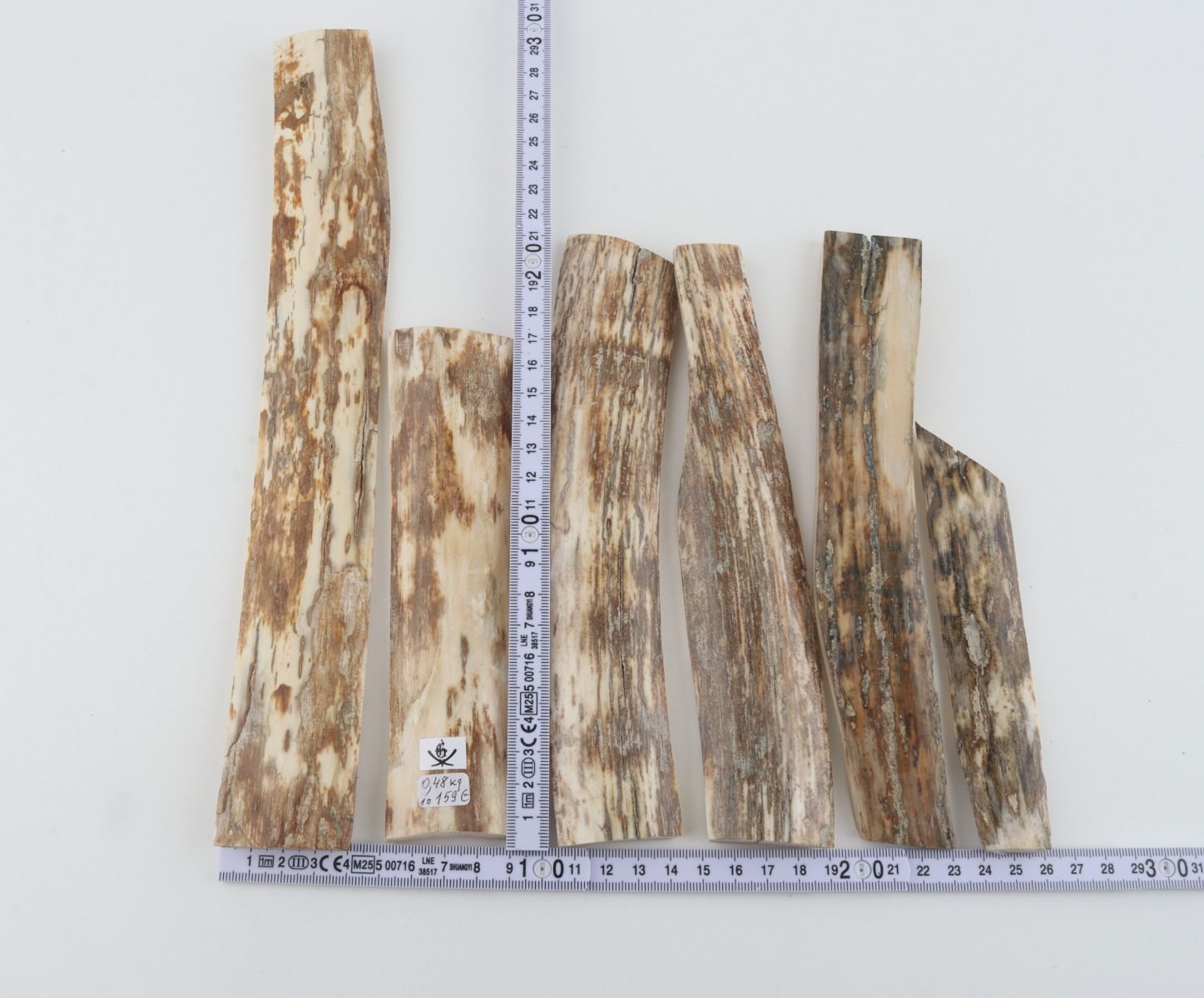 Natural mammoth bark pieces