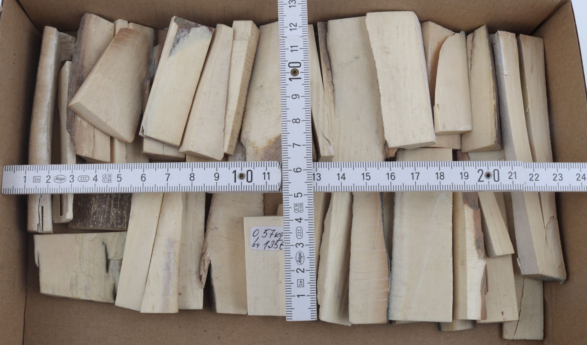 Untreated white mammoth ivory pieces