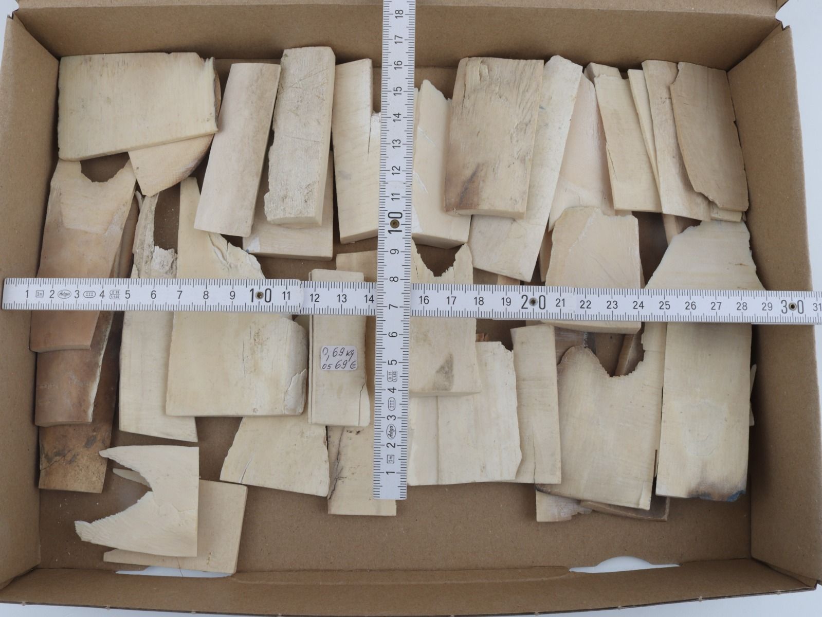 Raw white mammoth ivory offcuts